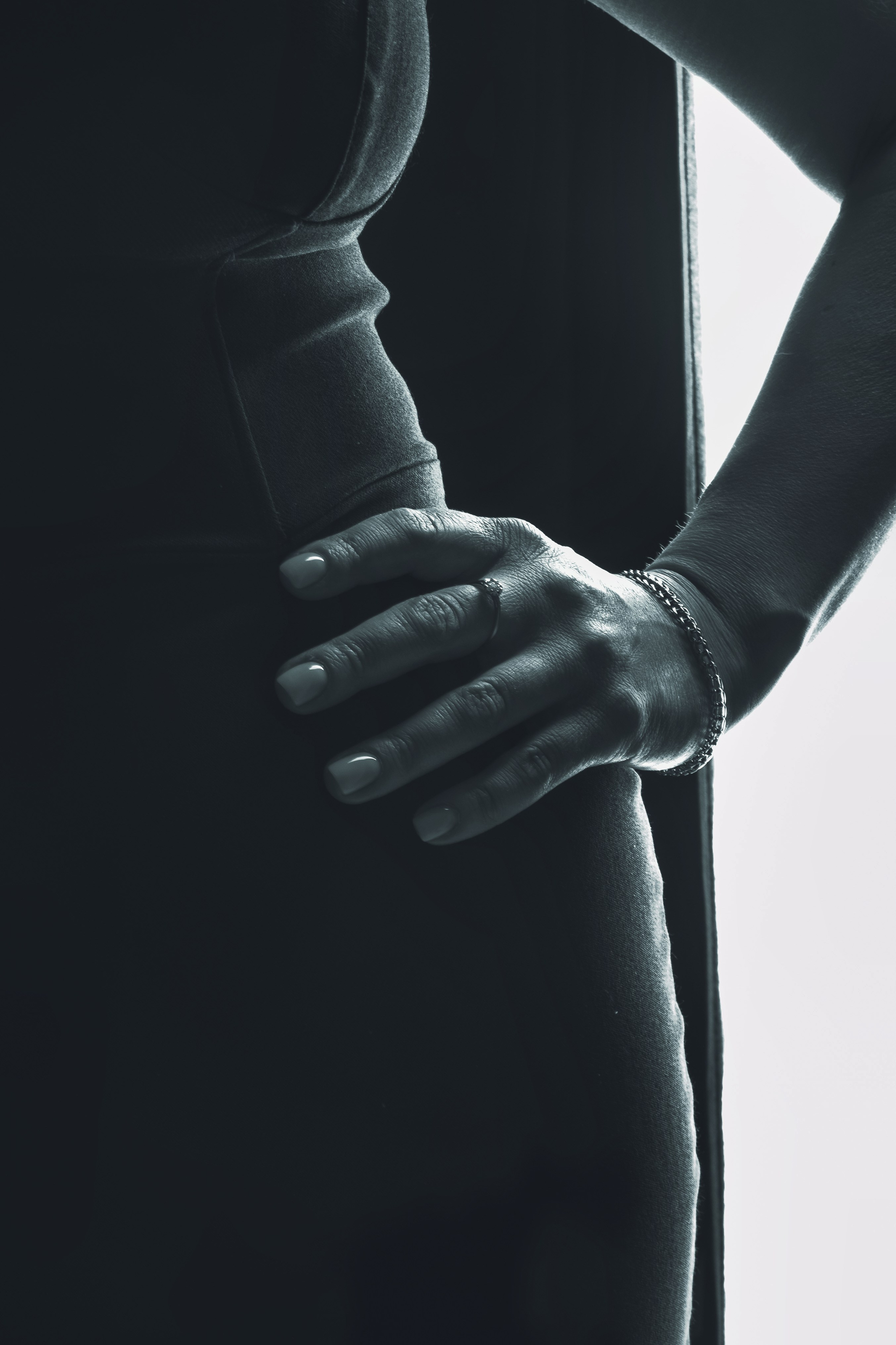 Фотосессия на циклораме для Елены и подруг — женская студийная съемка от фотографа Алексея. Репортажный фотограф на дни рождения и юбилеи в Улан-Удэ — Алексей Раднаев