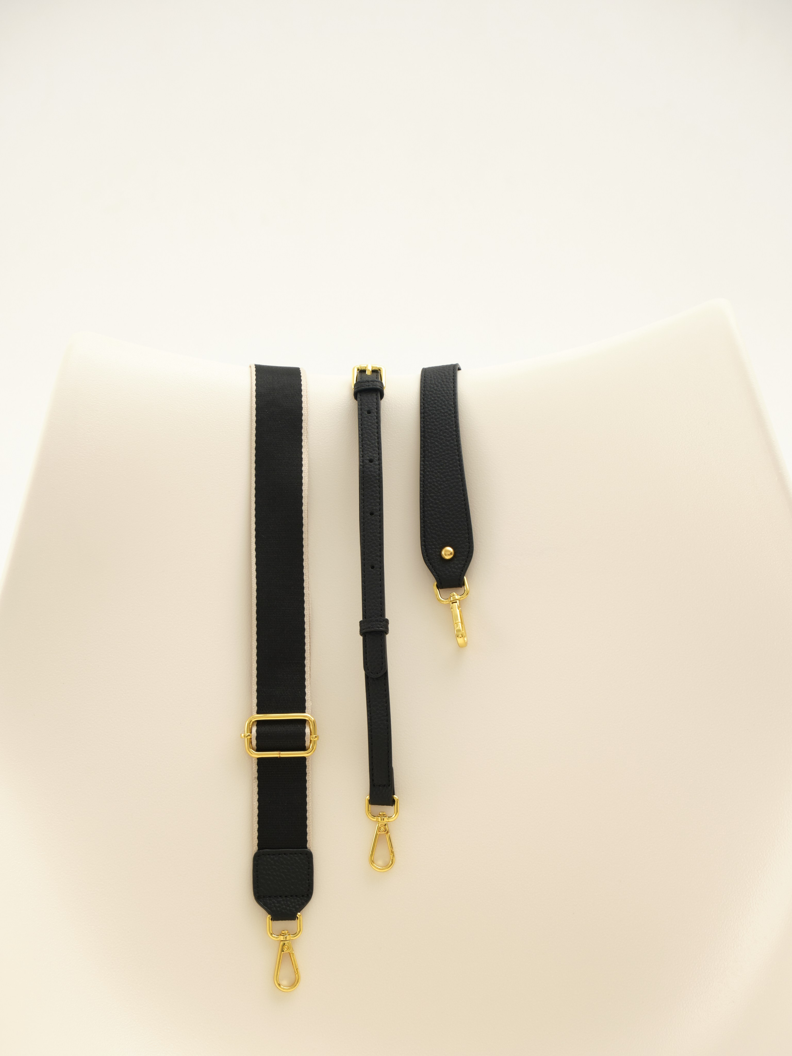 Съемка для маркетплейса, сумки / фотоаппарат. Привет) Меня зовут Анита и я фотограф из Сургута