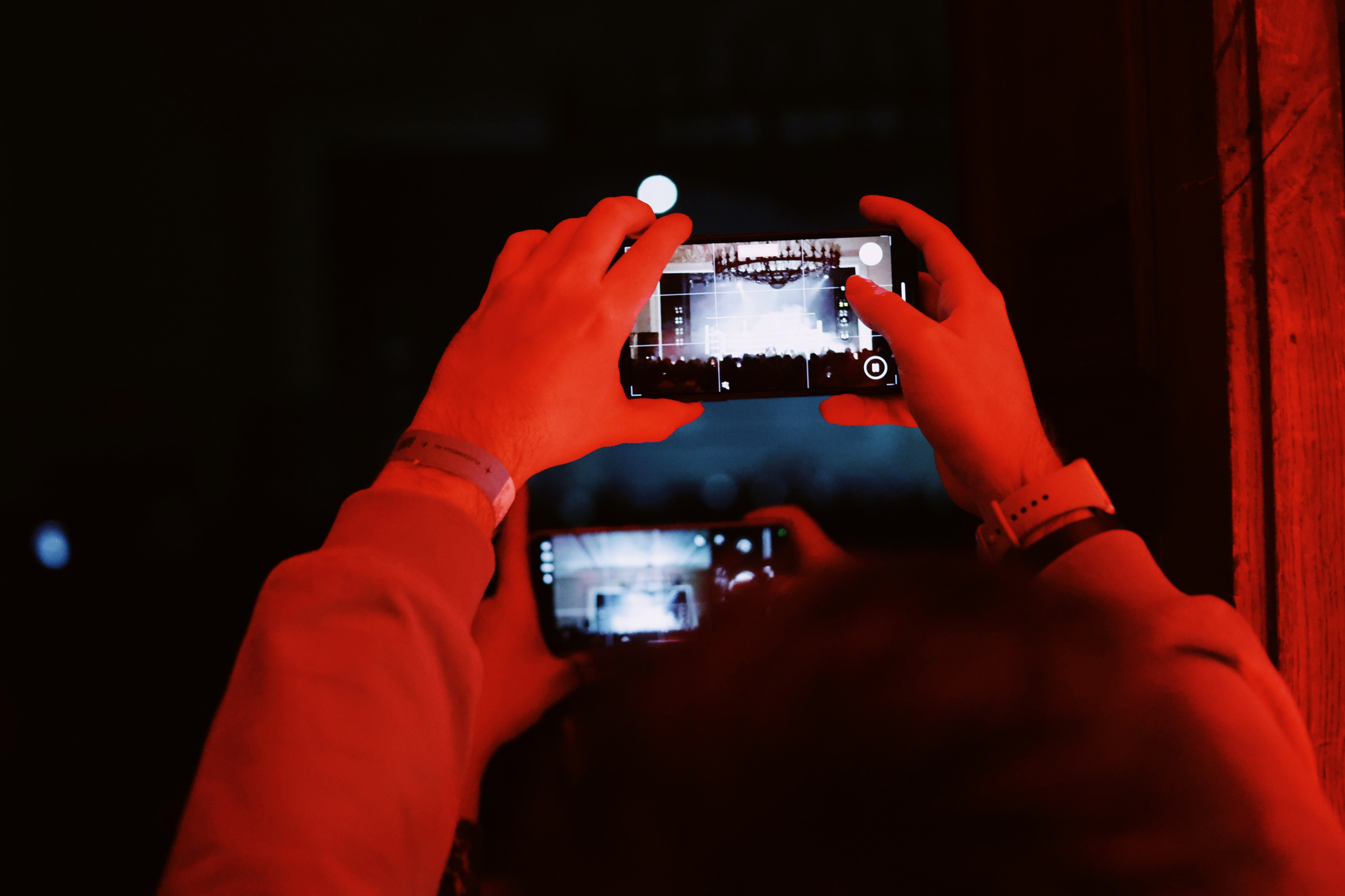 Backstage. Фотограф Юля Сахон