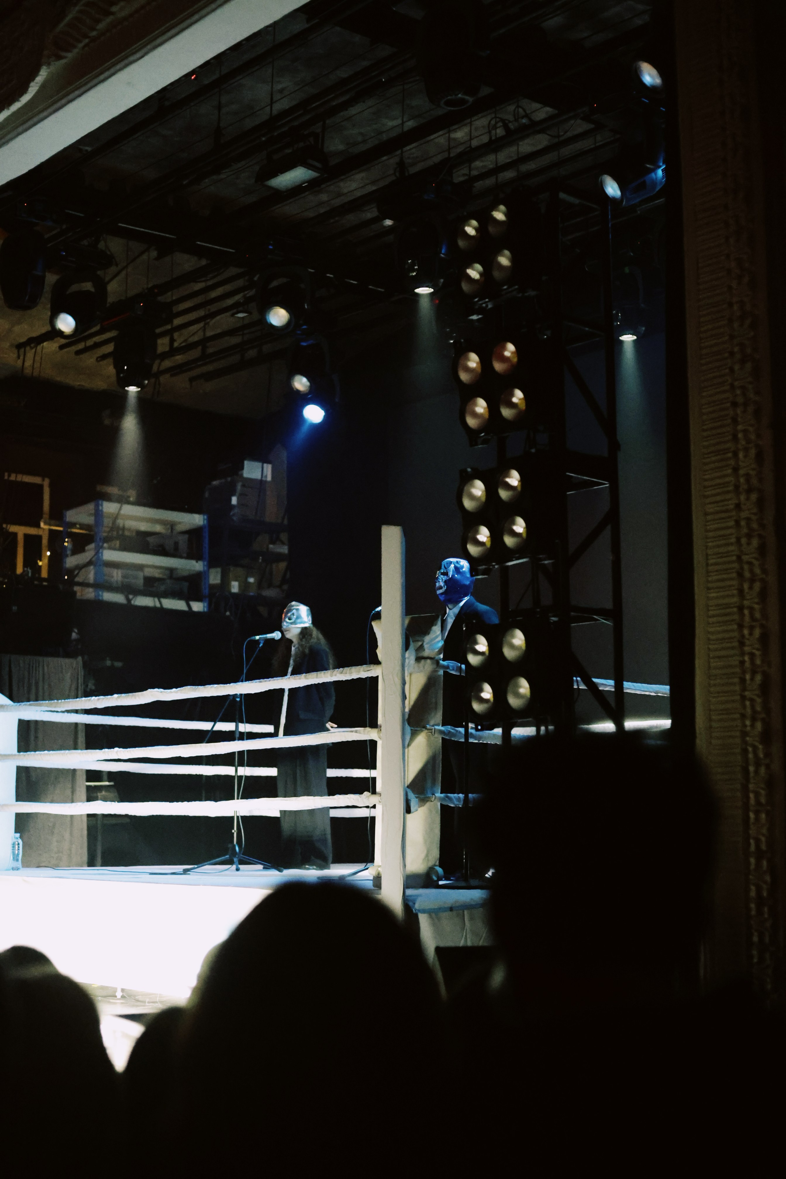 Backstage. Фотограф Юля Сахон