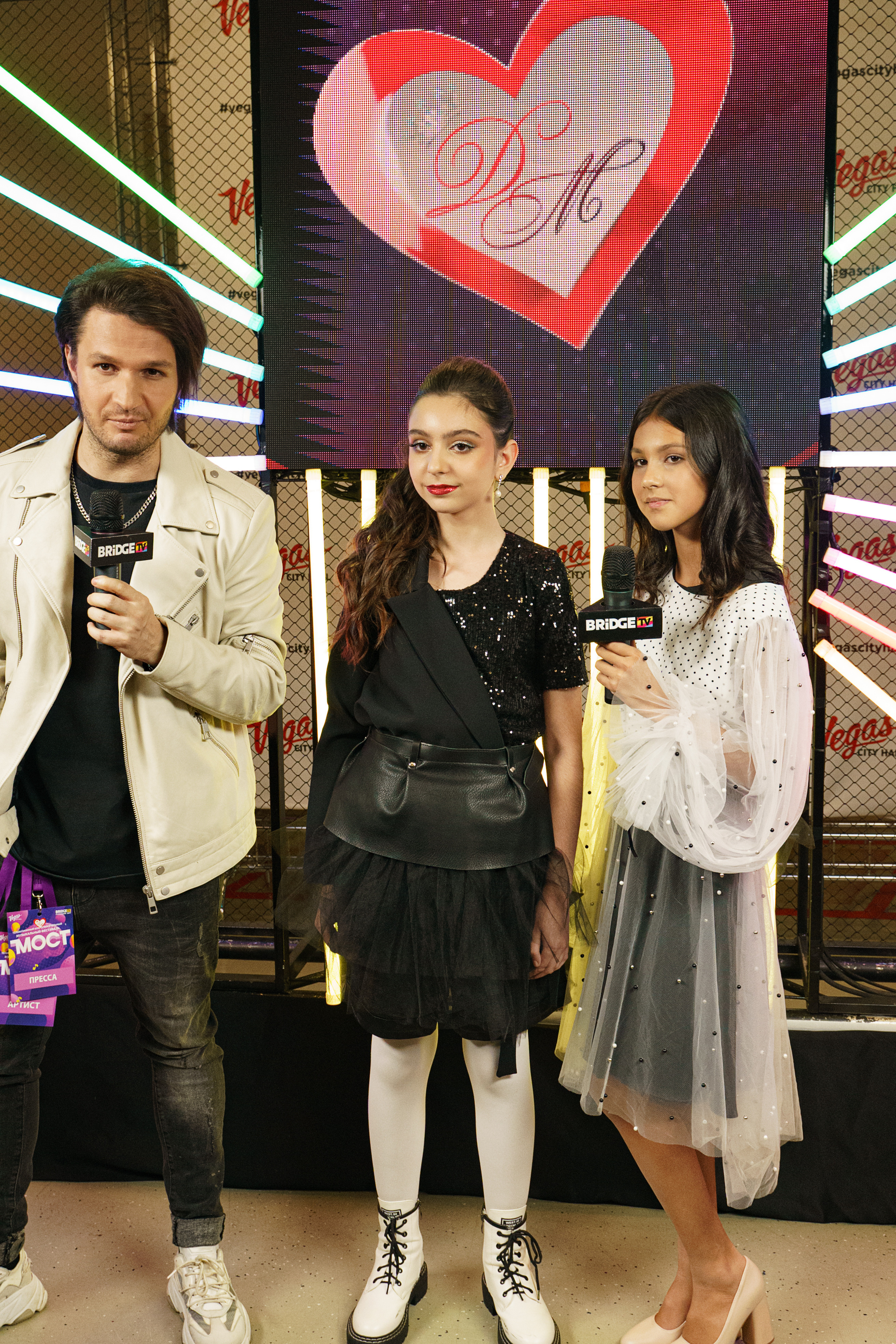 BRIDGE TV. Контент фотограф в Москве Кати Федотова