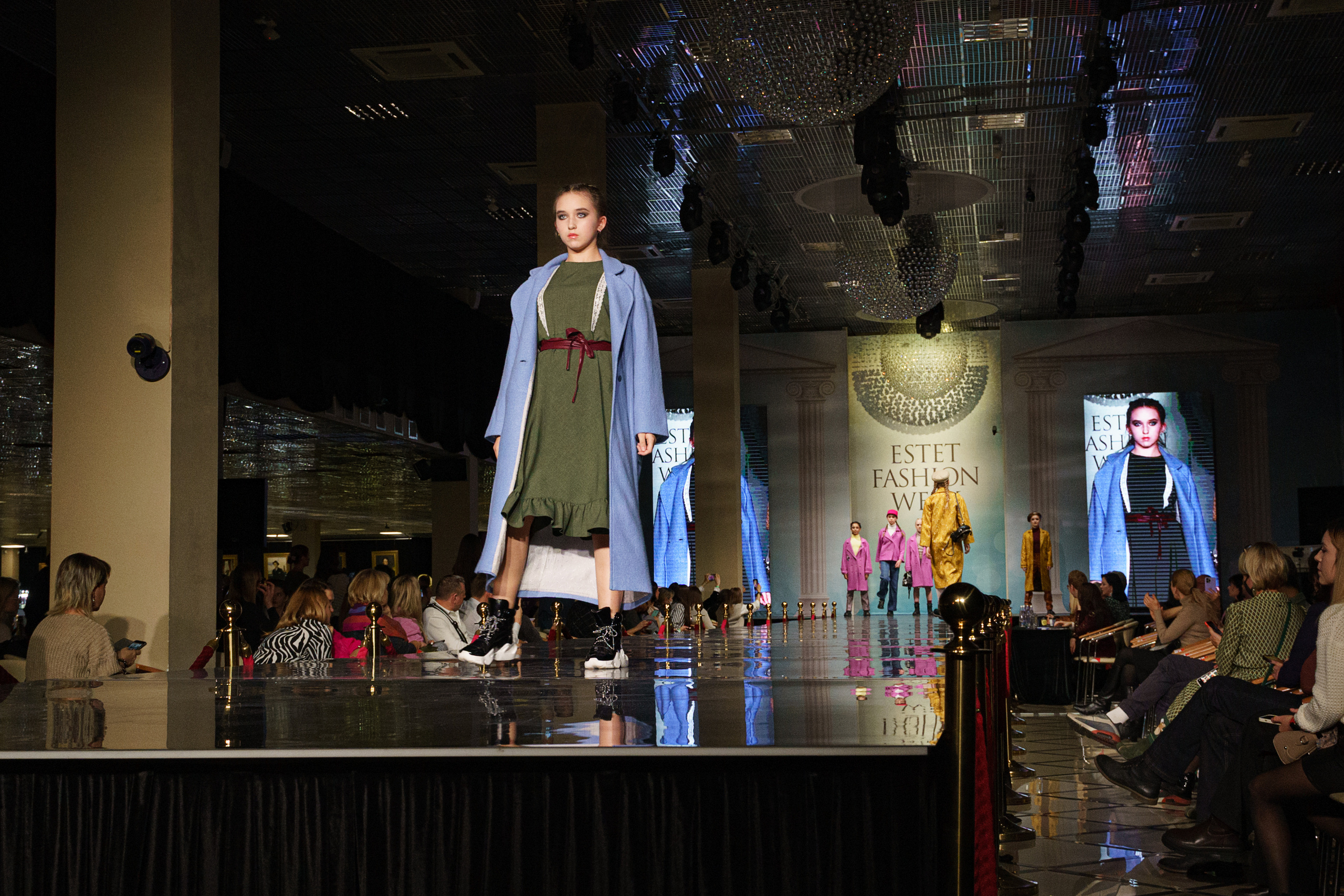 ESTET FASHION WEEK. Контент фотограф в Москве Кати Федотова