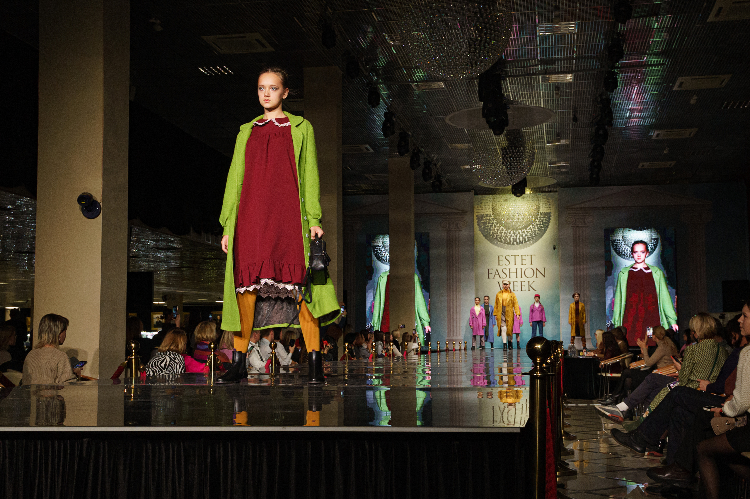 ESTET FASHION WEEK. Контент фотограф в Москве Кати Федотова