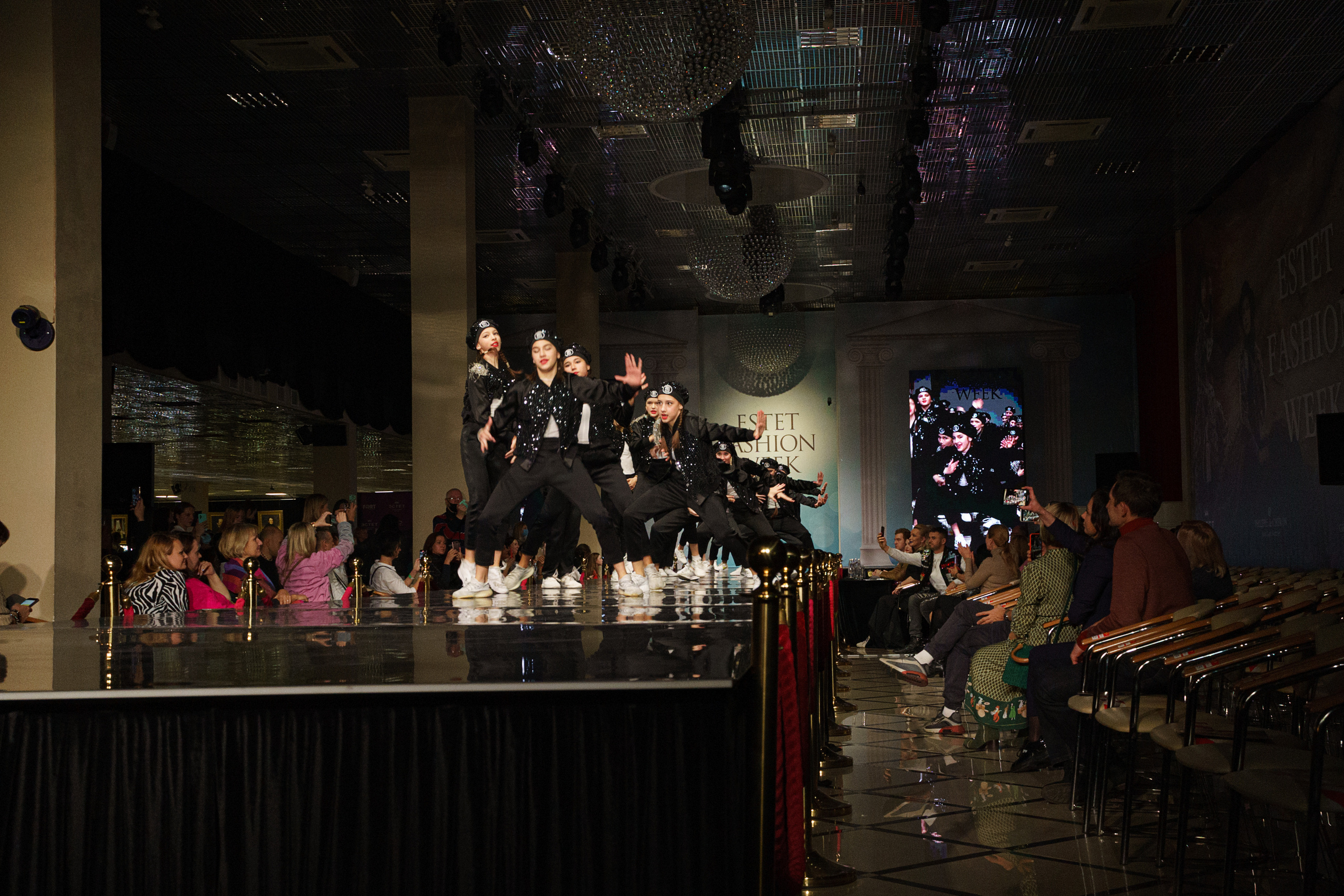 ESTET FASHION WEEK. Контент фотограф в Москве Кати Федотова