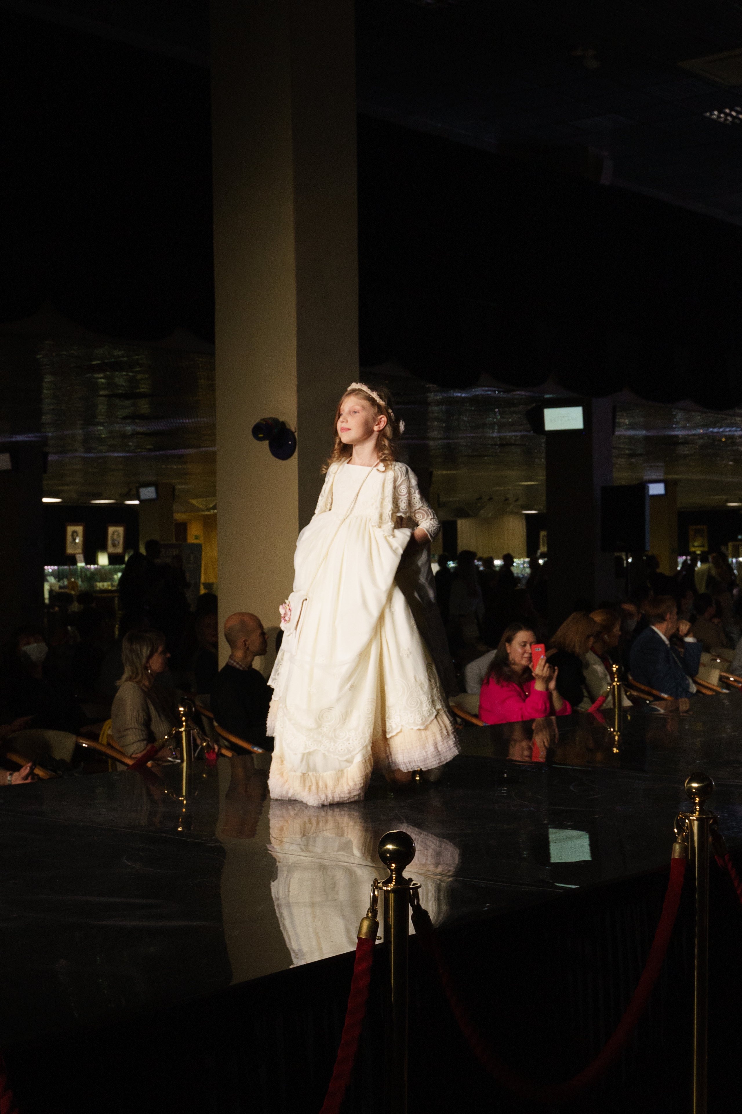 ESTET FASHION WEEK. Контент фотограф в Москве Кати Федотова