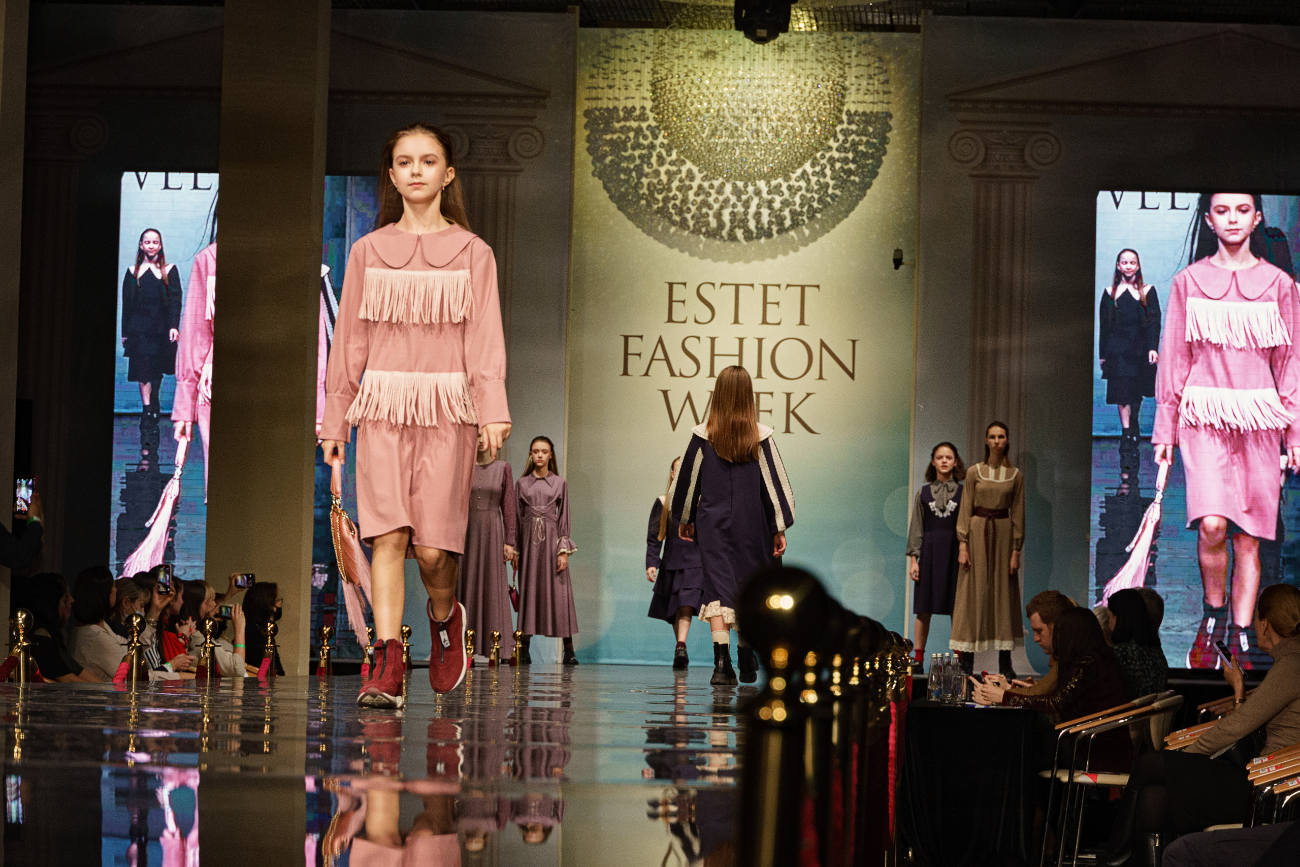 ESTET FASHION WEEK. Контент фотограф в Москве Кати Федотова