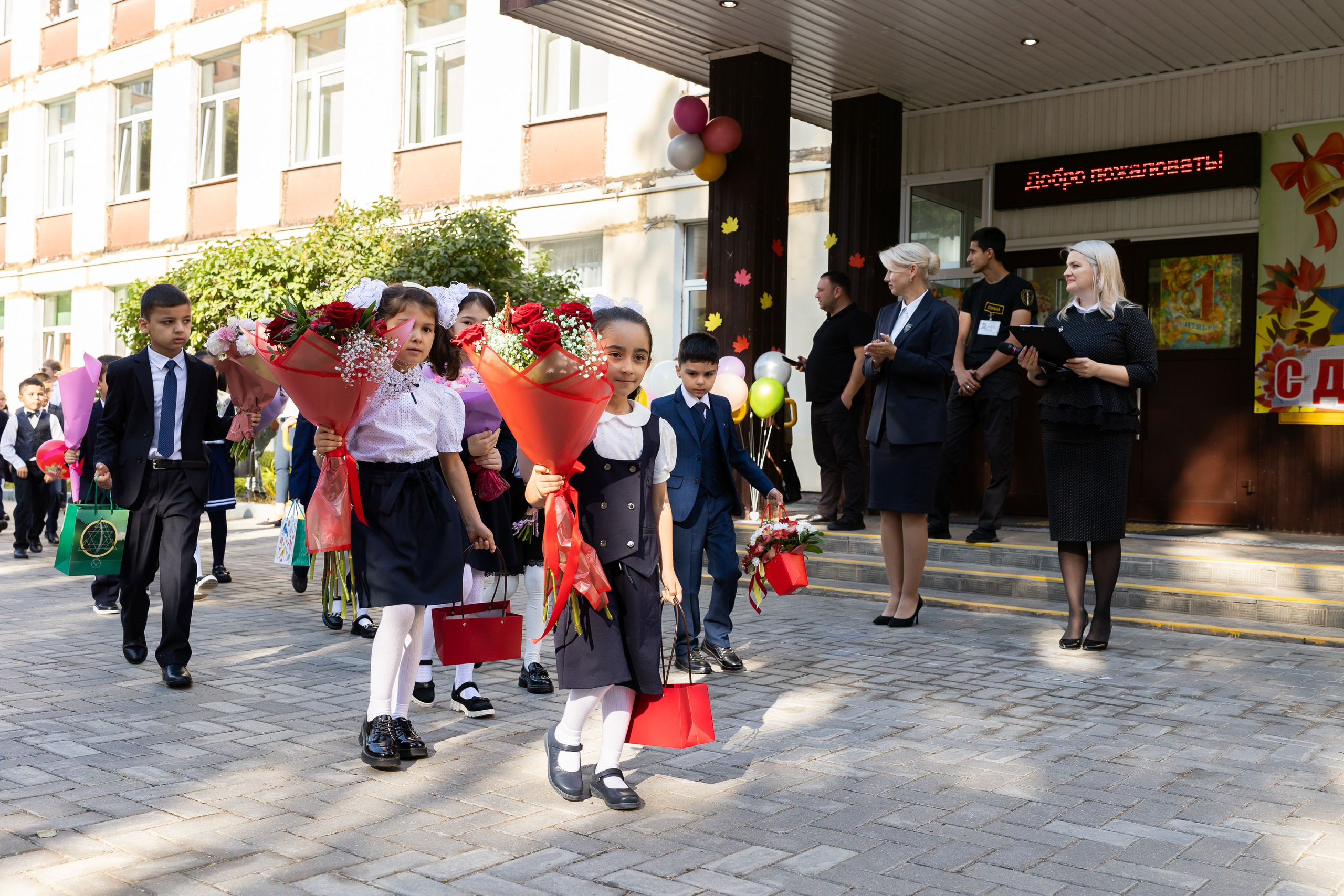 Линейка 1 сентября. Профессиональный Фотограф в Москве Андрей Славнов