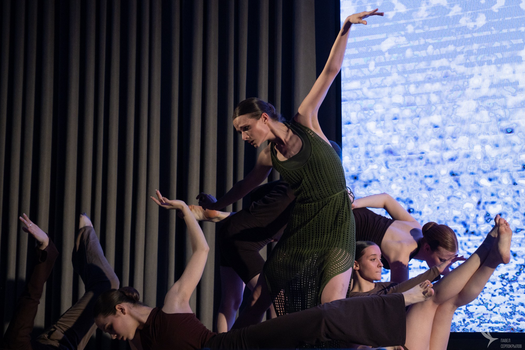 23:59. Репортажный фотограф в Казани Павел Серпокрылов