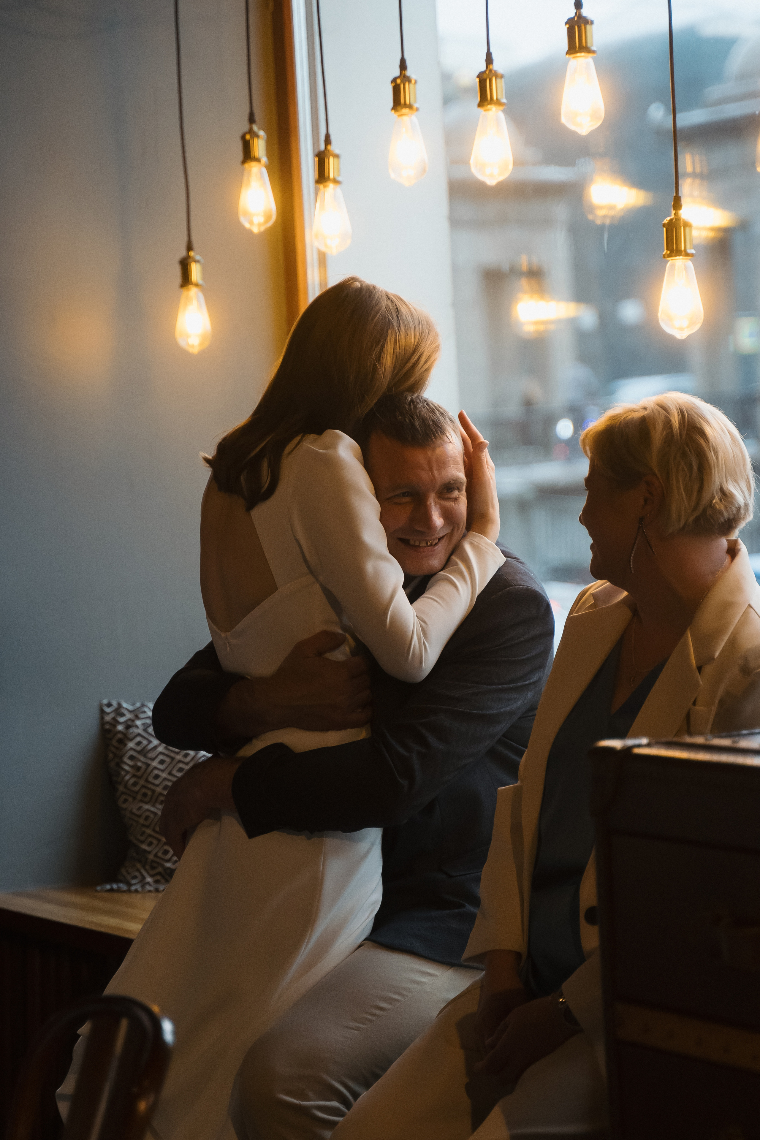 Обнимательно. Свадебный фотограф Москва Светлана Анисимова