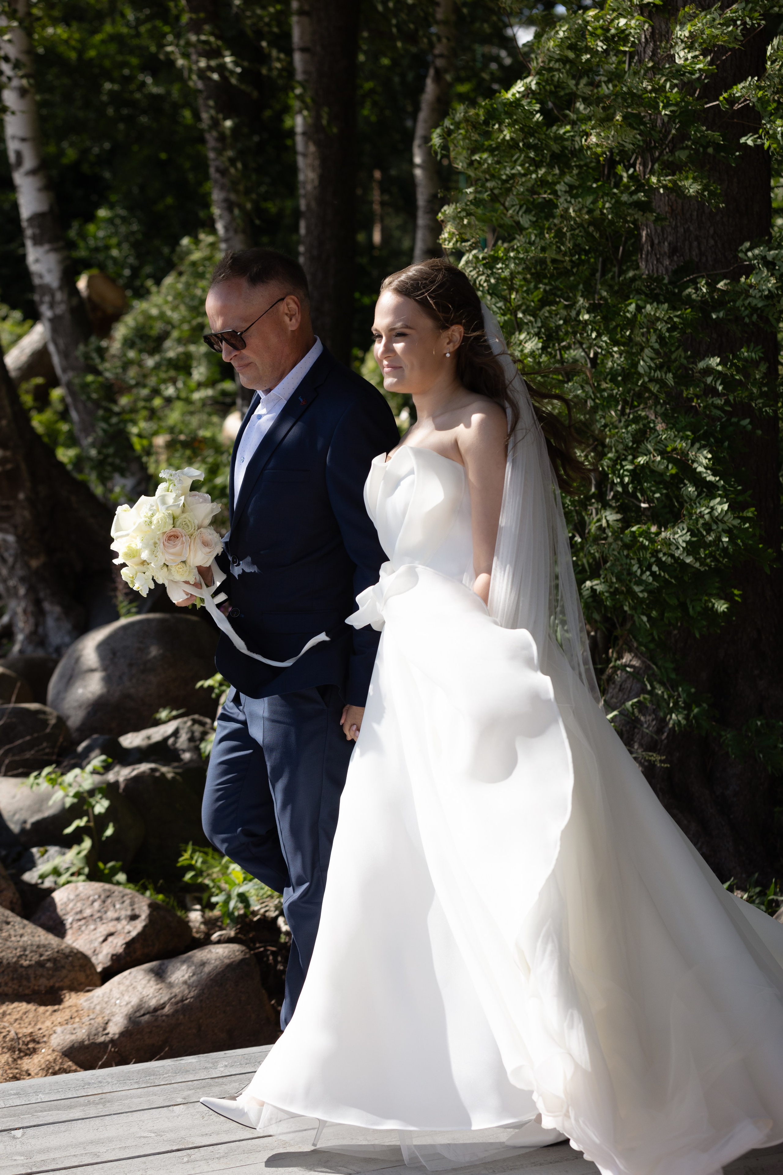 Виталий и Полина: свадьба загородом, где дождь не помеха. @dariazphoto свадебный фотограф