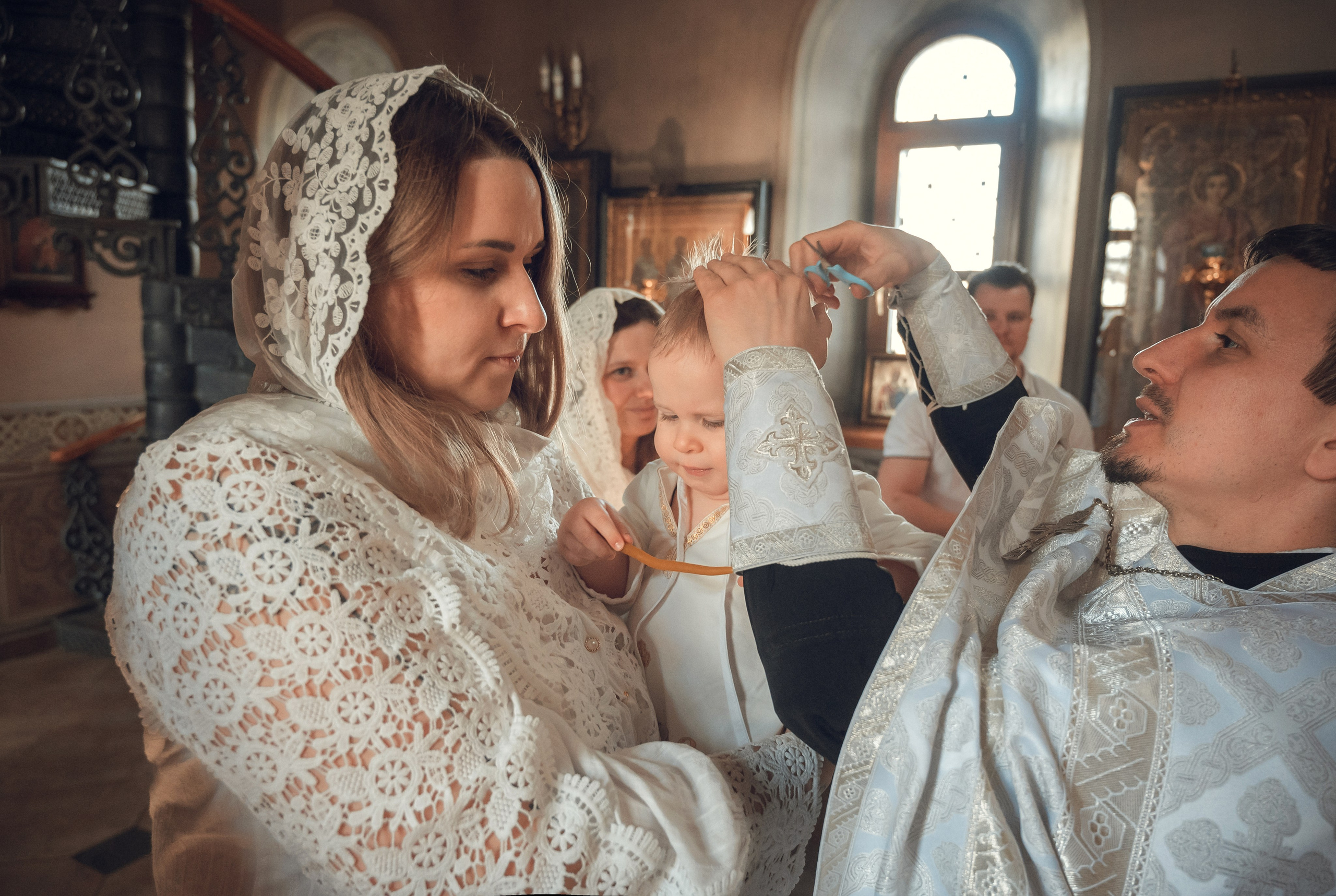 Уара крещение Лазоря Ярослава. Фотограф Алёна Мил