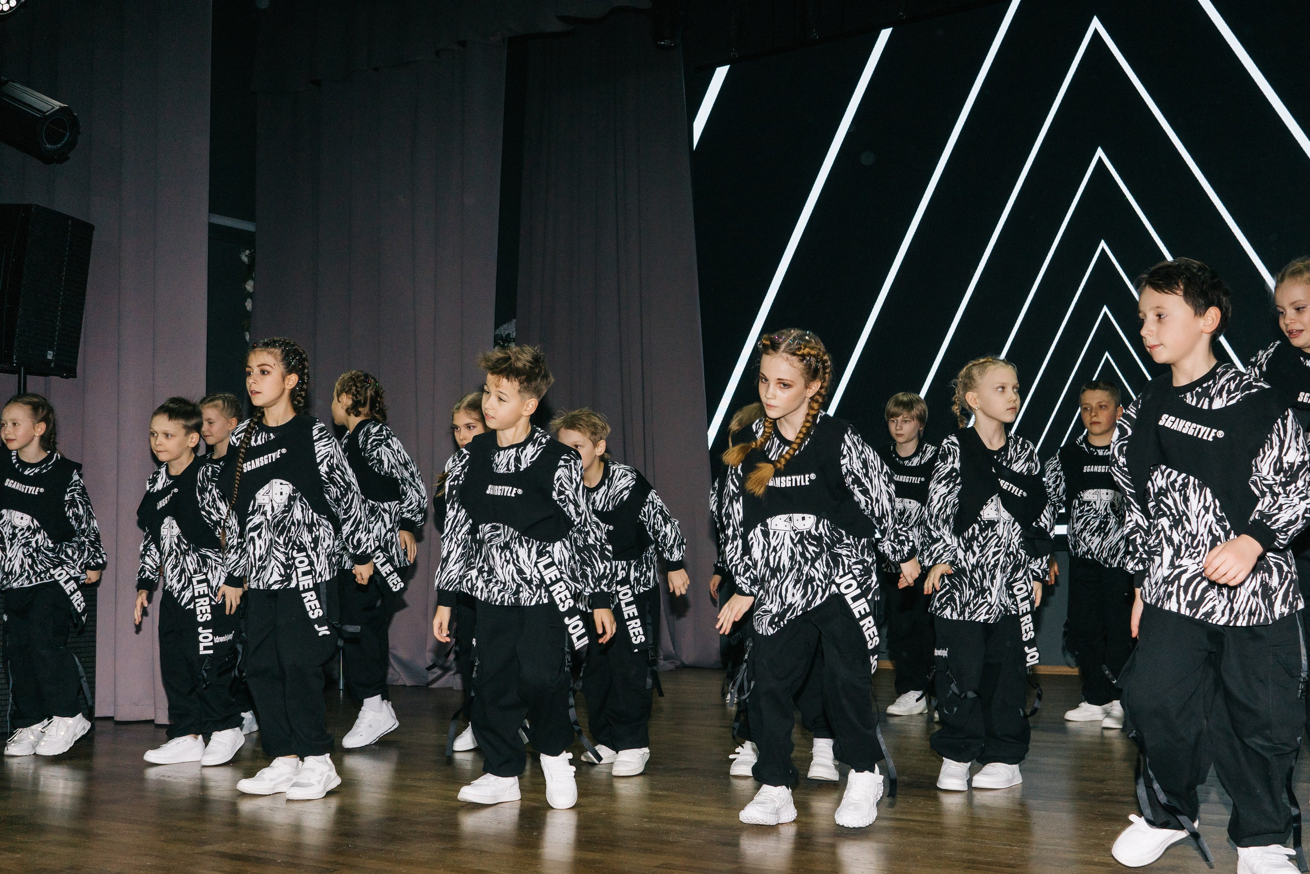 Отчетные концерты Fresh_Air. Женский фотограф в Москве Анастасия Сидорова