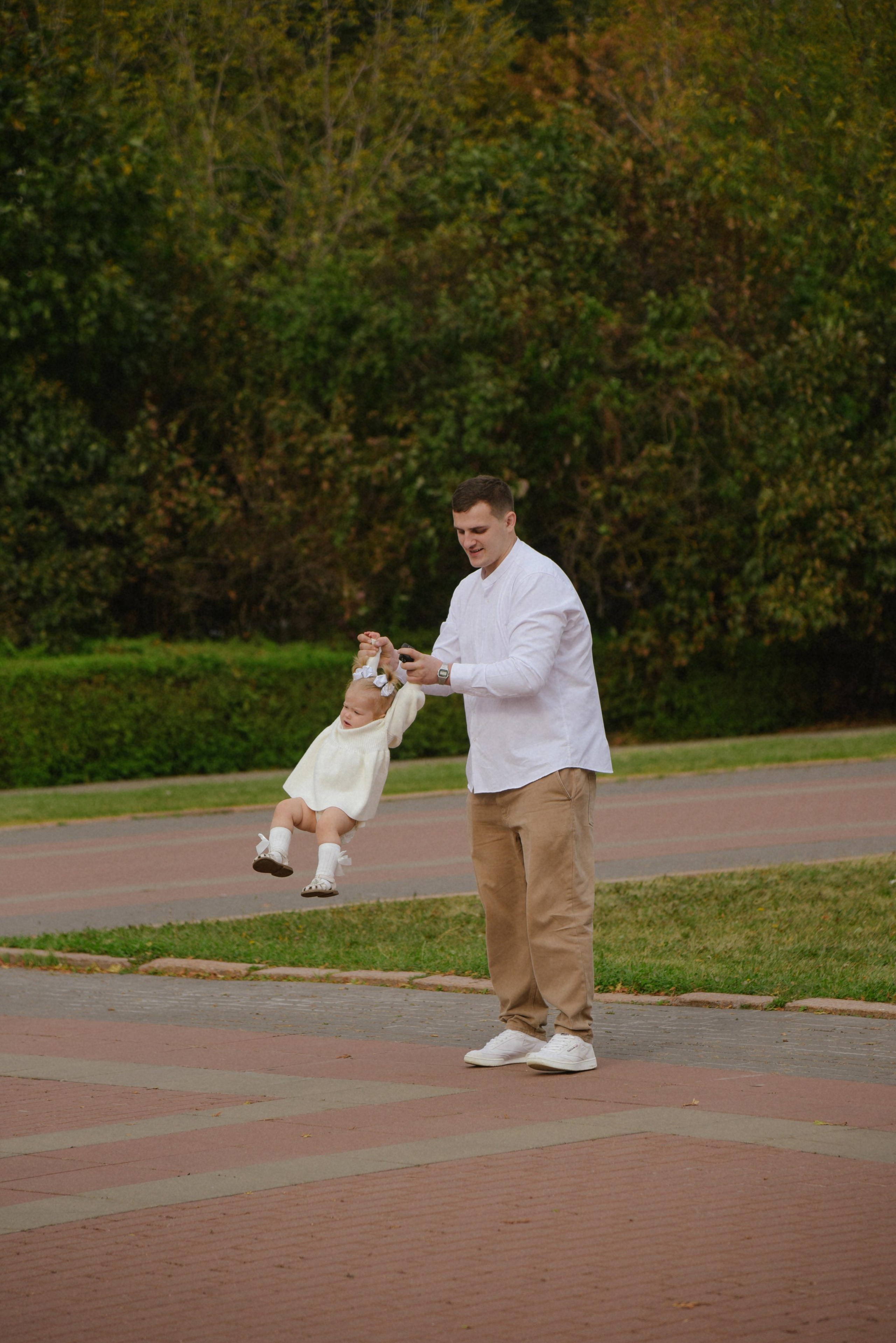 Венчание Храм Живоначальной Троицы на Воробьёвых горах. Фотограф Лола Волна, город Москва