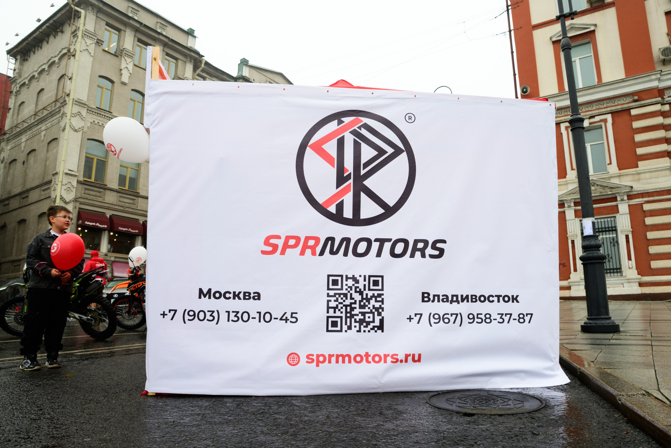 Автосалон 2026 SPR Motors. Репортажный фотограф во Владивостоке Таня Терехина