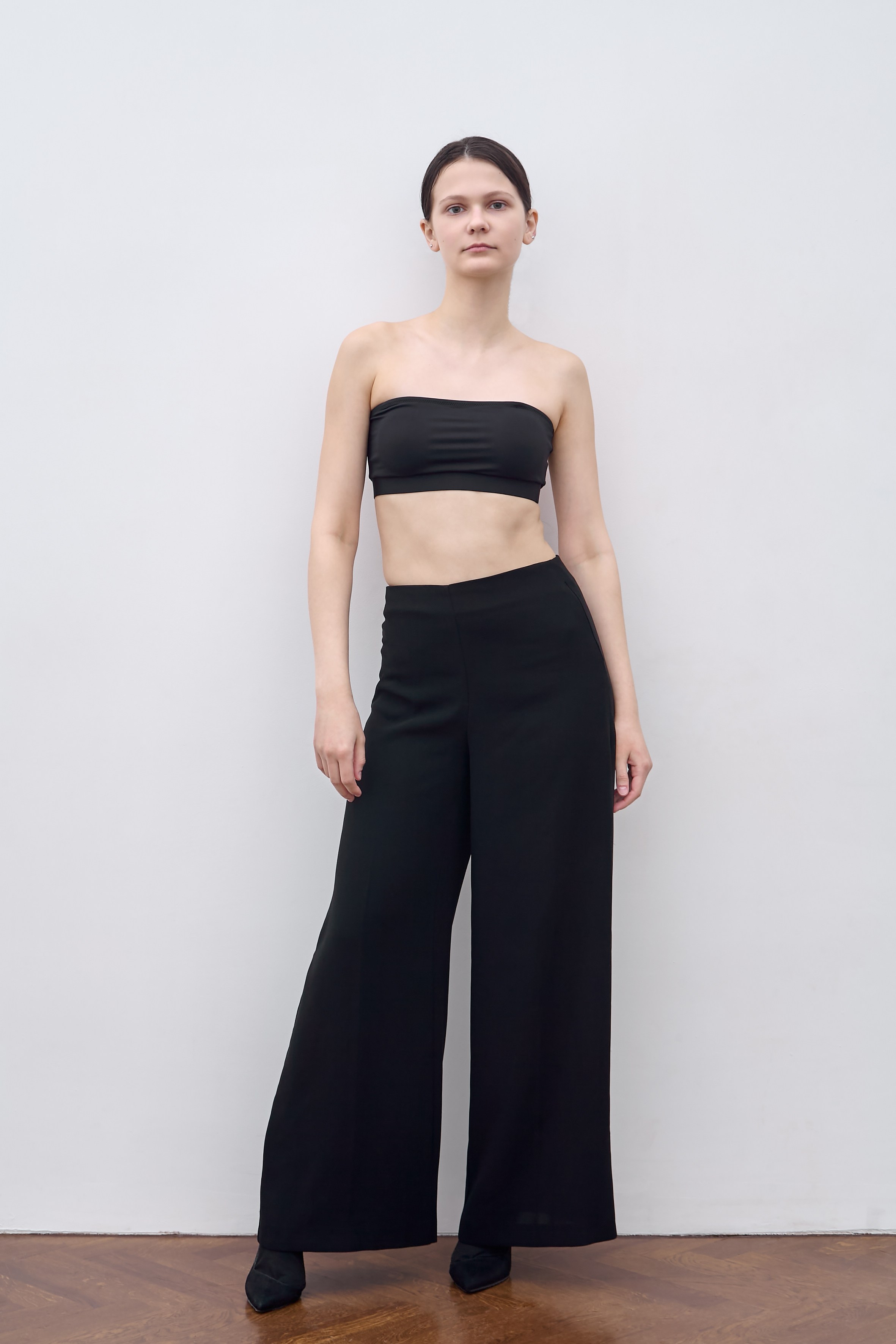 Модельные тесты для Карины. Модельные тесты в Москве. Фотограф Вика Паршина