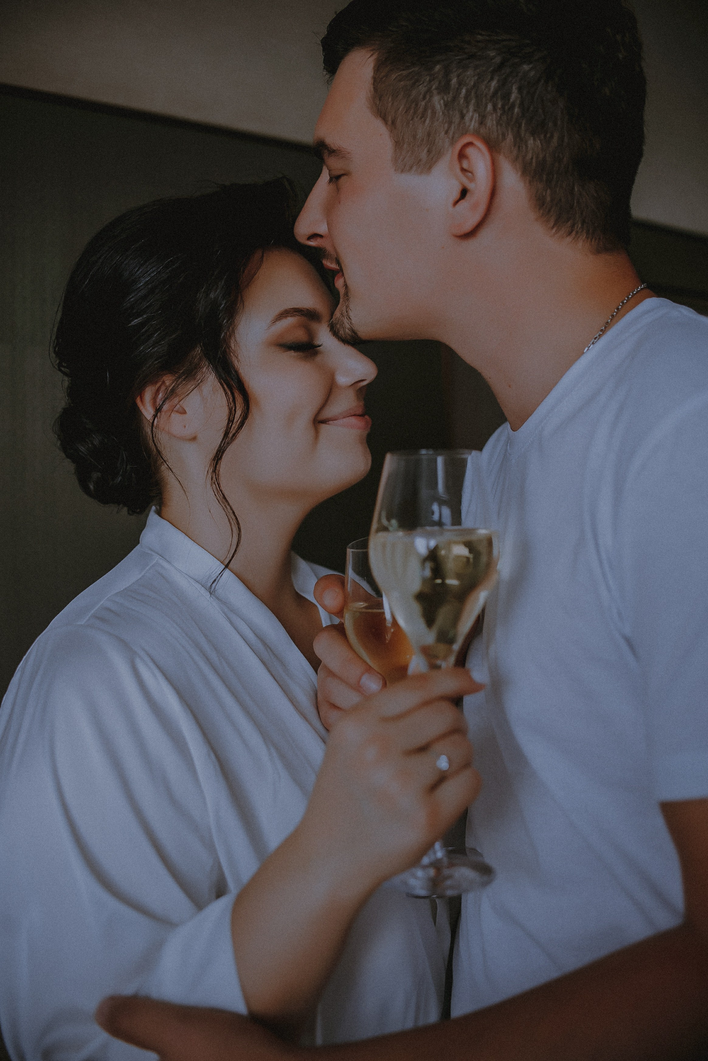 Love.com: Главная страница нашего счастья. Свадебный и семейный фотограф в Москве Сажина Кристина КиМ. Свадебный оператор в Москве Сажин Максим