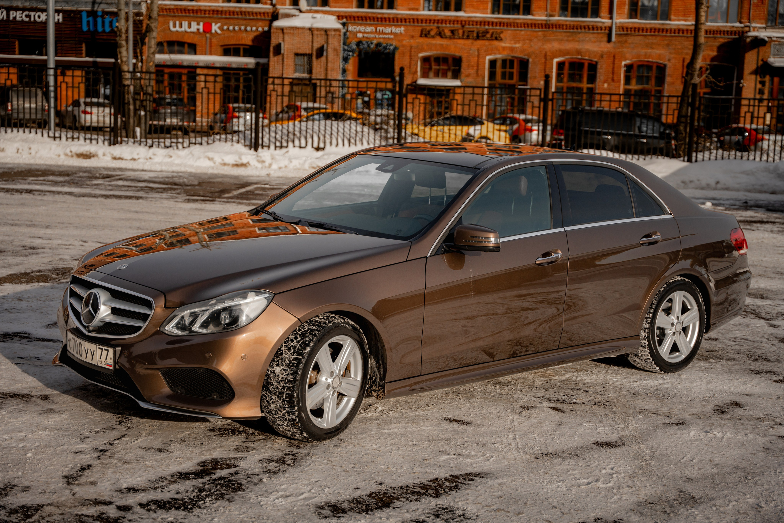 Mercedes E350. Станислав Тюрин Фотограф Москва. Индивидуальные и семейные фотосессии;