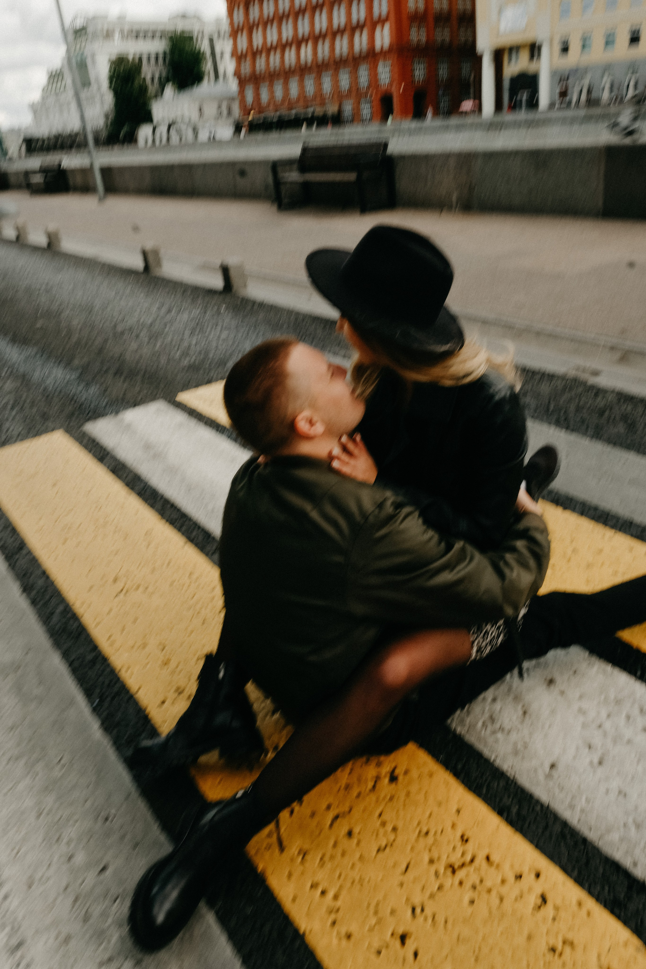 Солнце на Красном Октябре. Свадебный фотограф Александра Тюлякова