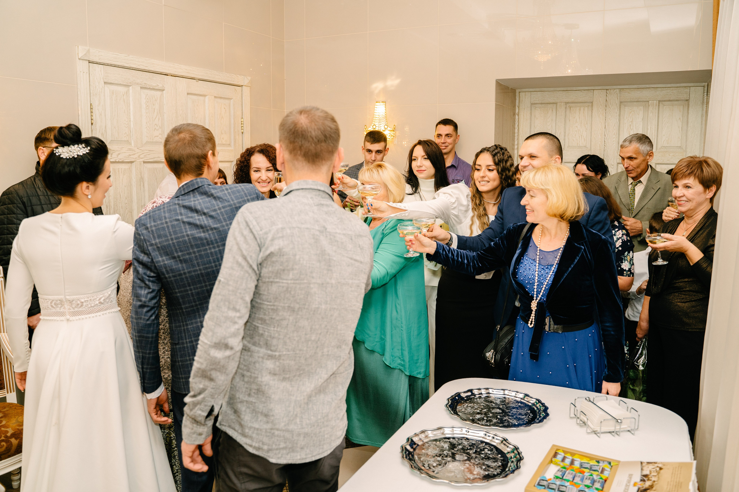 Денис и Алена. Свадебный фотограф Юлия Копылова