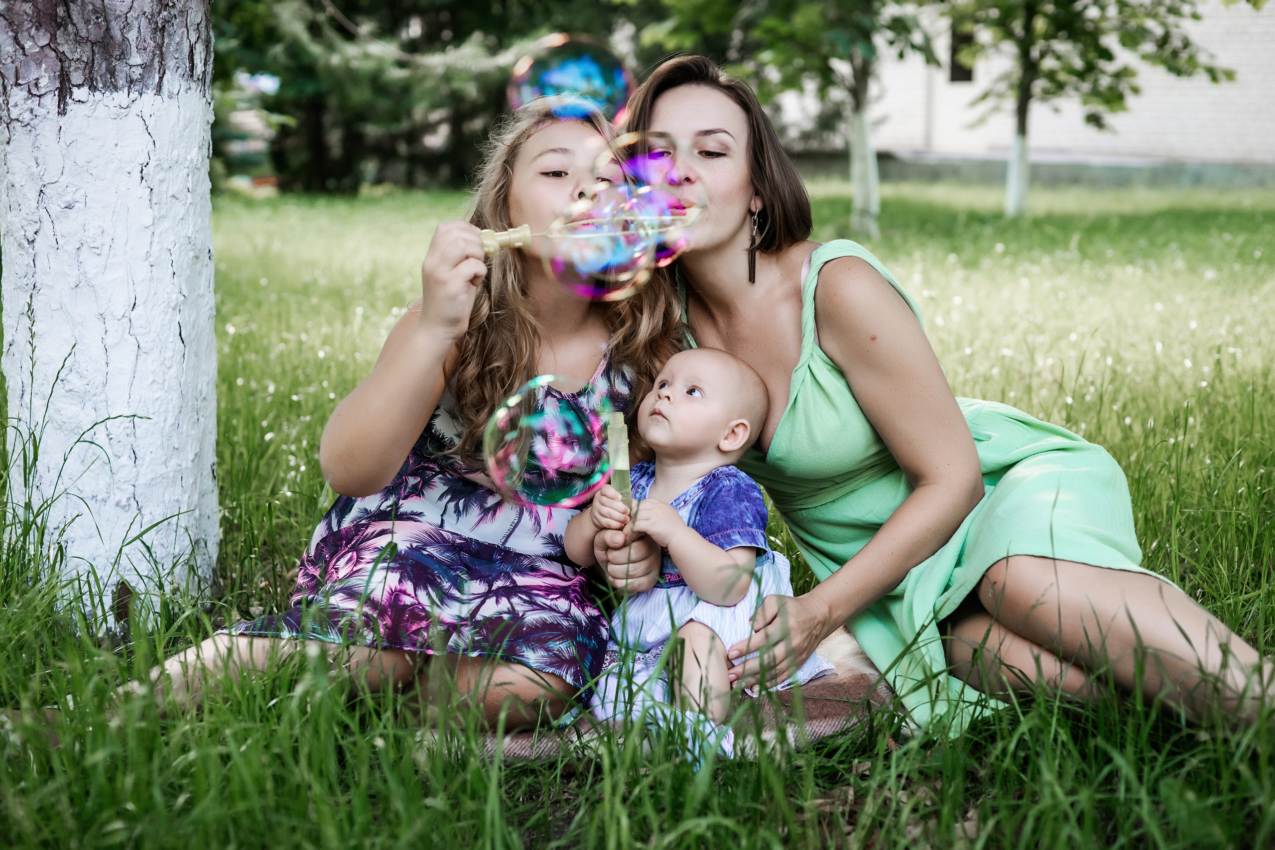 Семейная фотосессия 3-х поколений девочек. Ольга Плаксина фотограф в Саратове