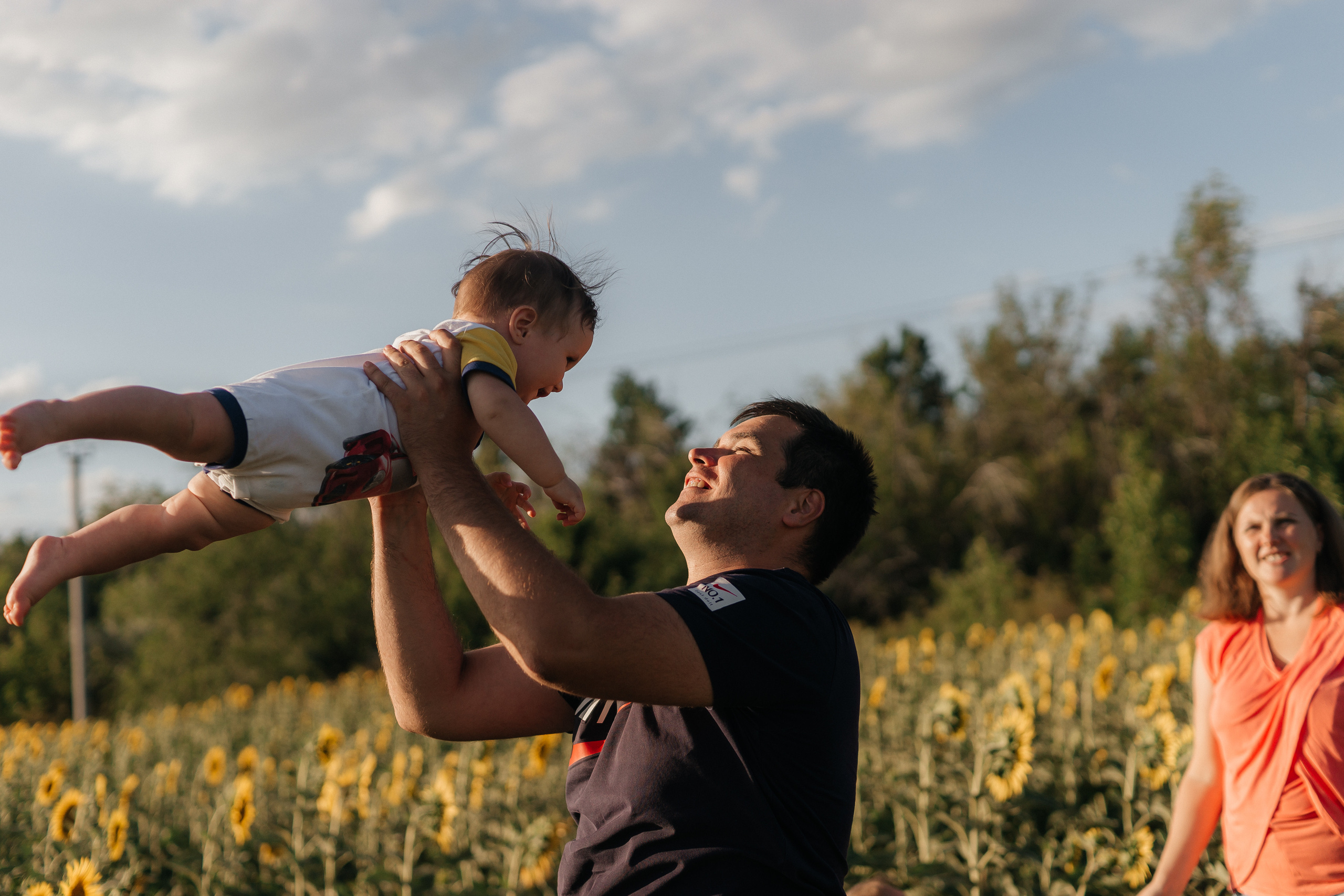 Семья ежовых в подсолнухах. Ольга Плаксина фотограф в Саратове