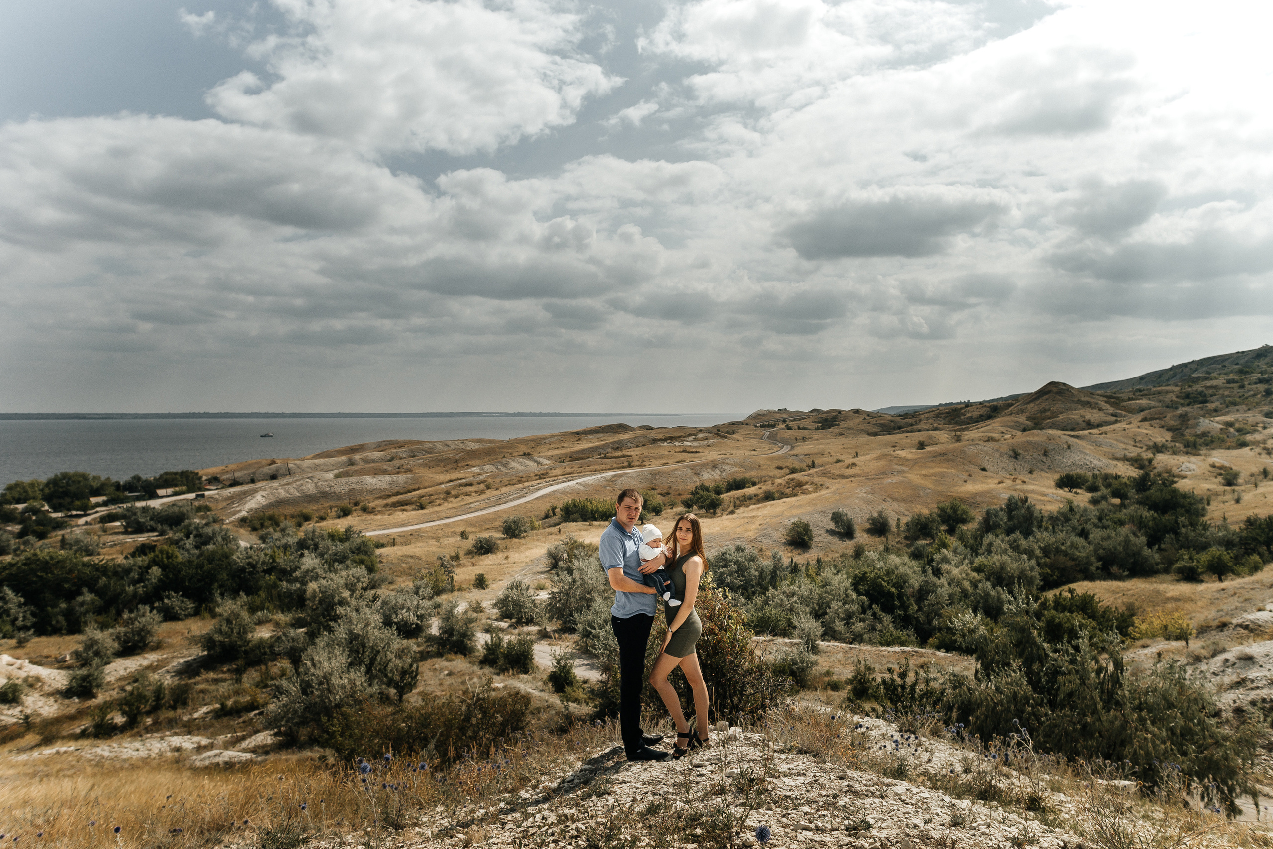 Семейная прогулка у Волги. Ольга Плаксина фотограф в Саратове