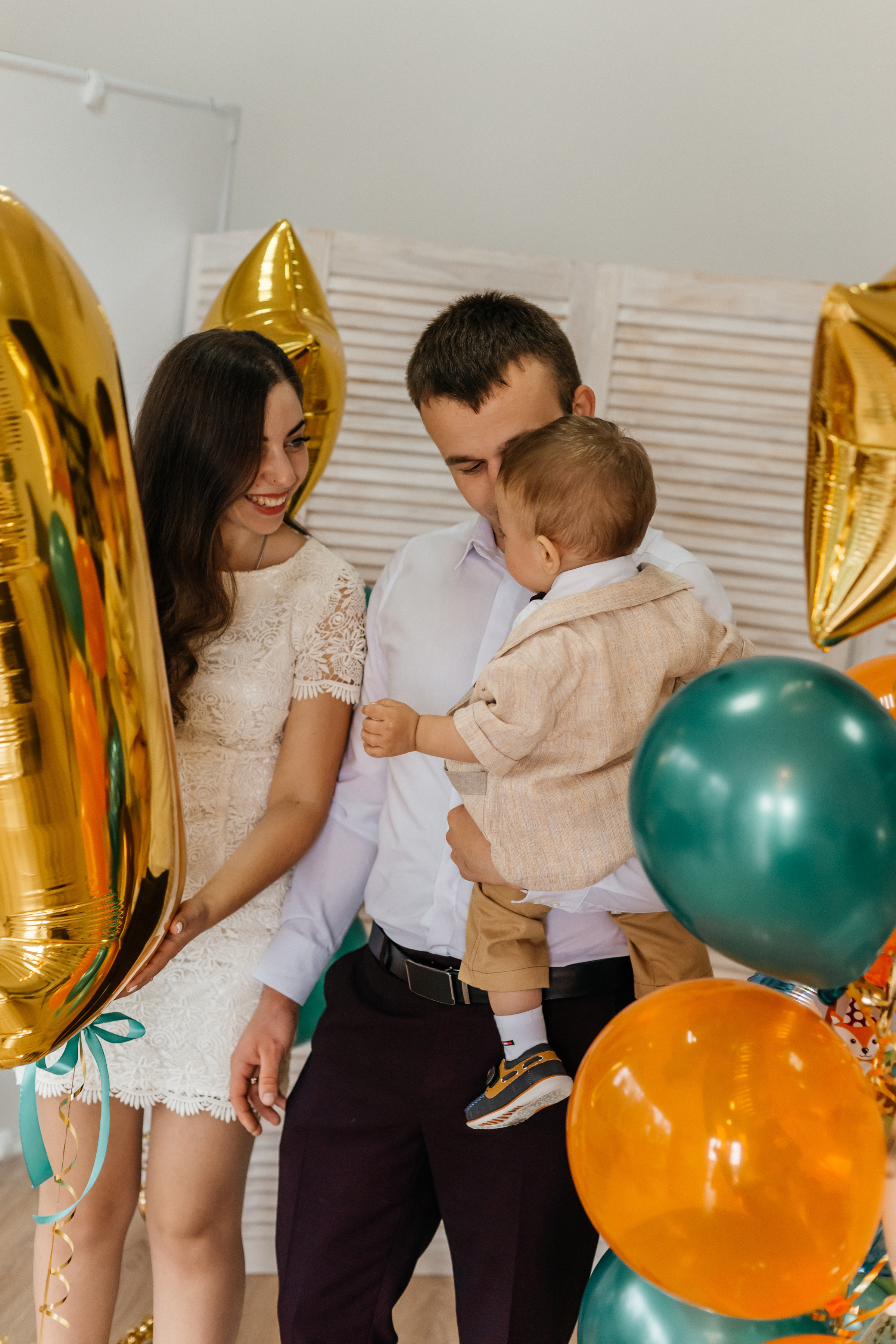 Первый день рождения (съемка в студии). Ольга Плаксина фотограф в Саратове