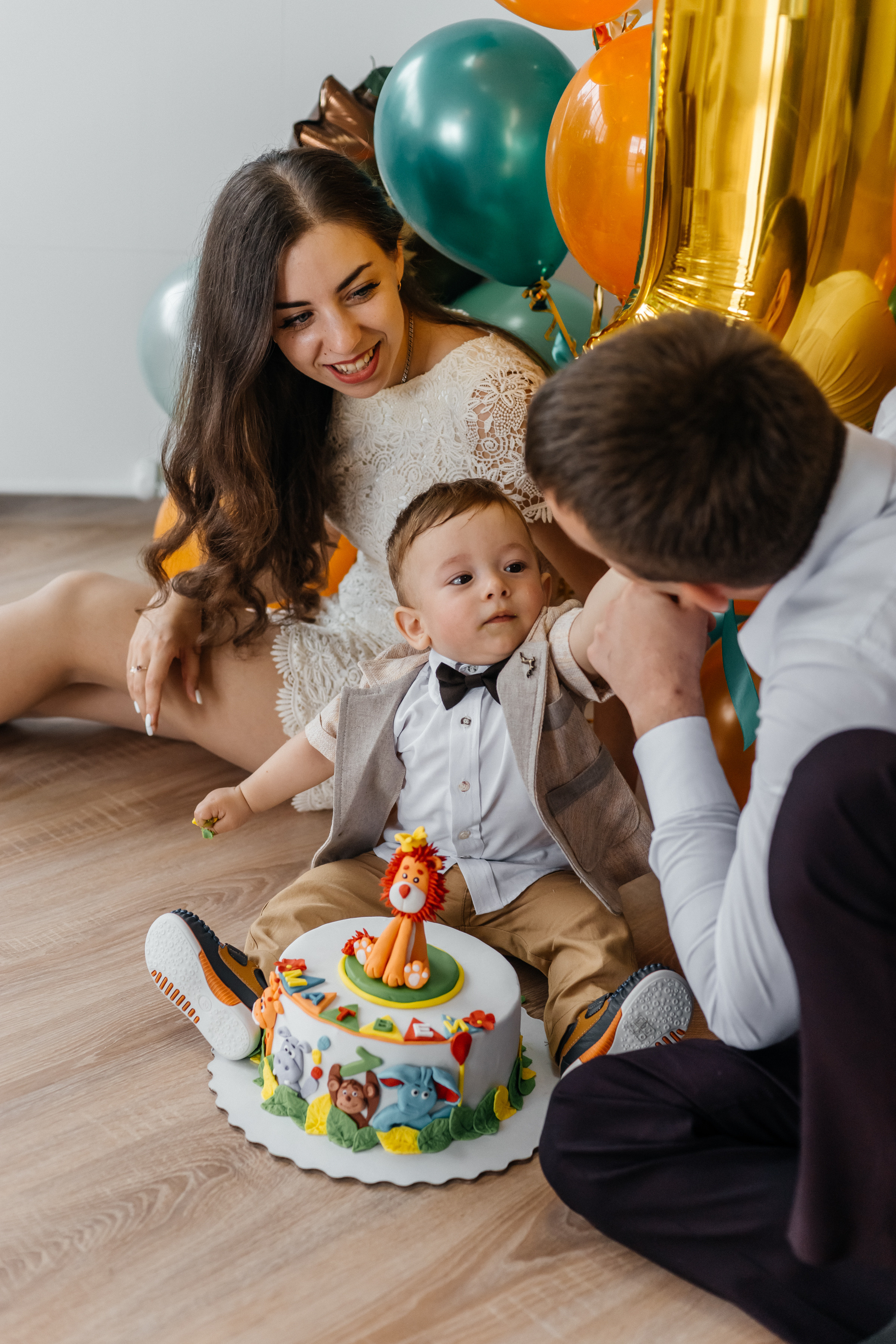 Первый день рождения (съемка в студии). Ольга Плаксина фотограф в Саратове