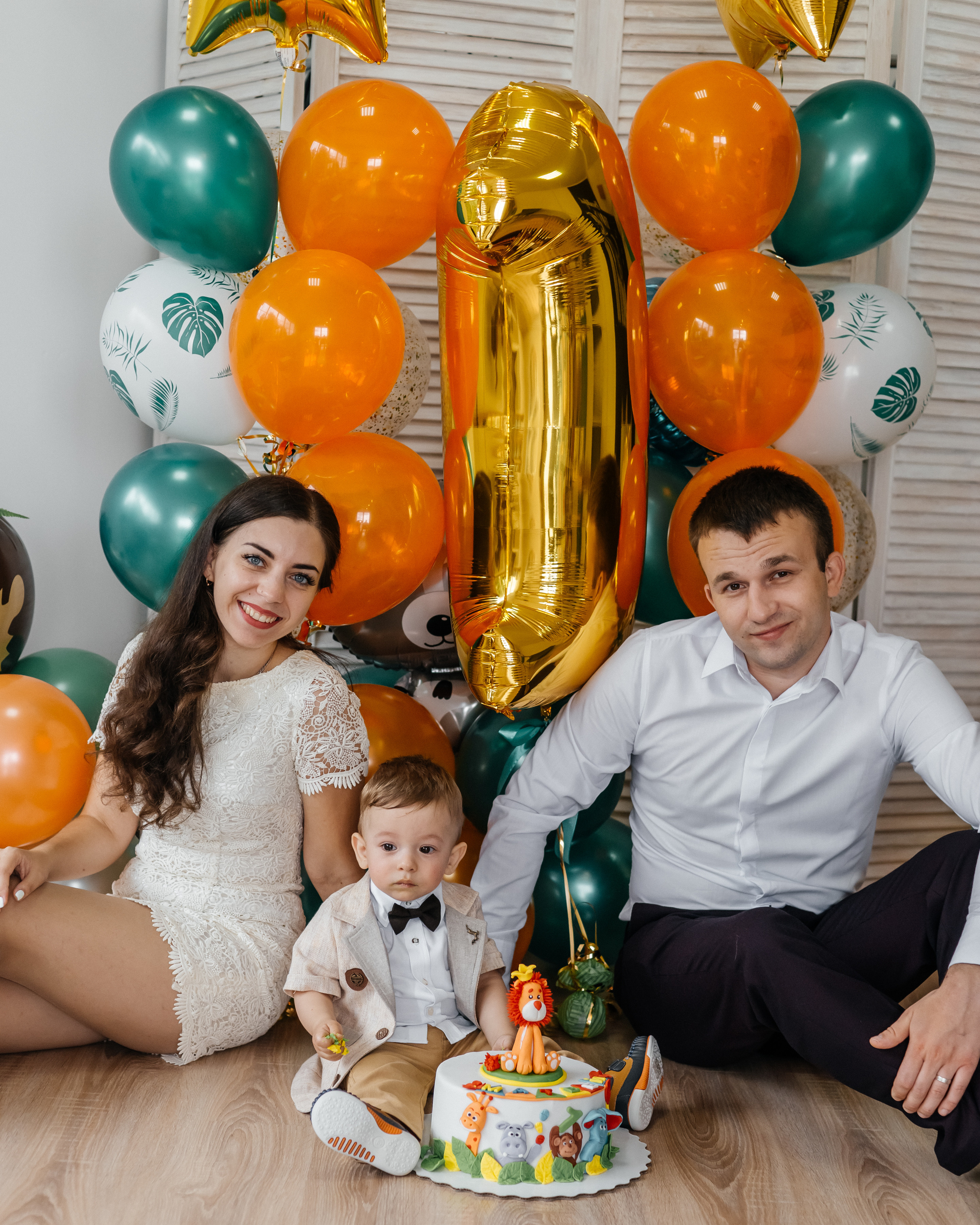 Первый день рождения (съемка в студии). Ольга Плаксина фотограф в Саратове