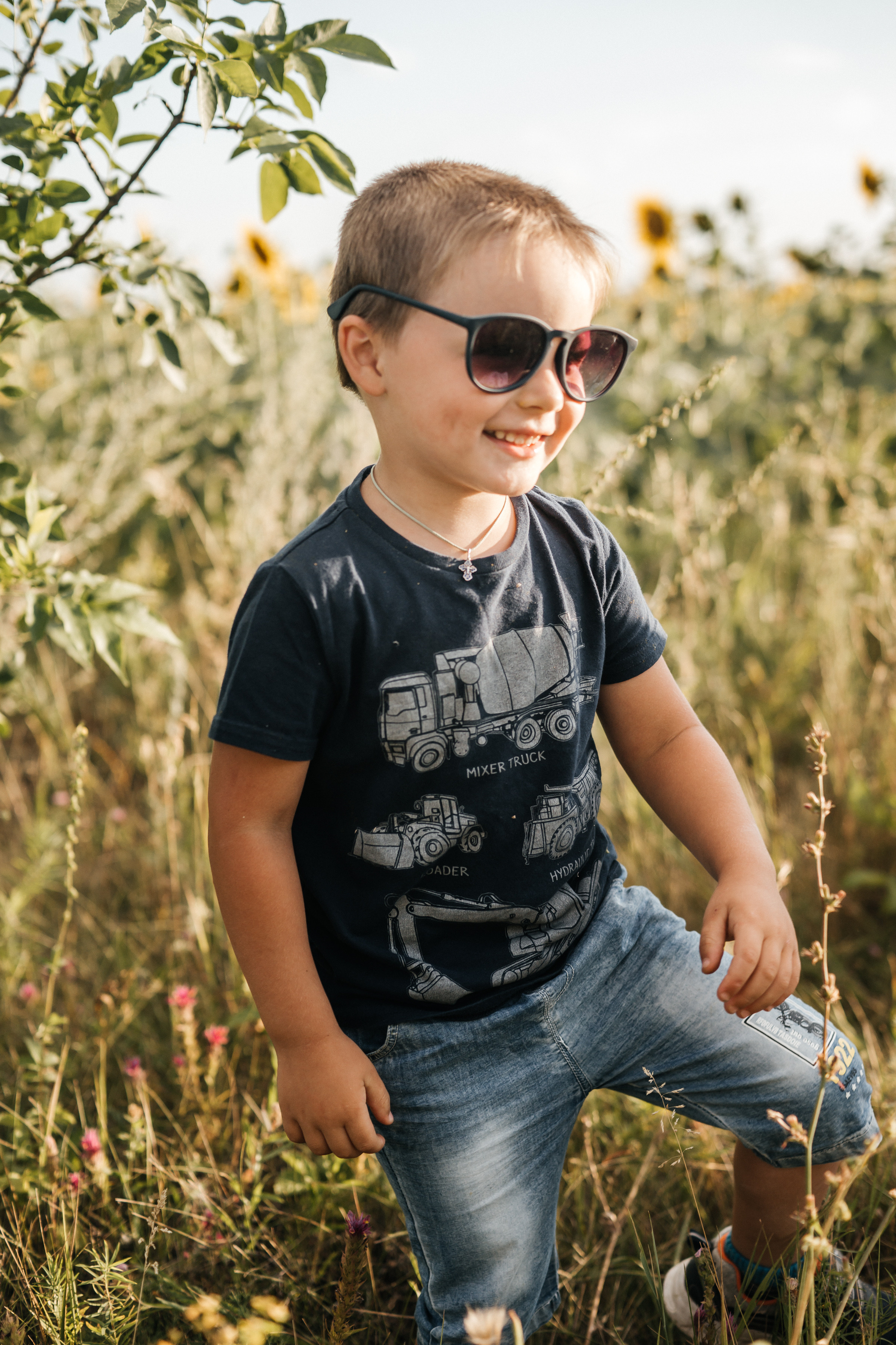 Семья ежовых в подсолнухах. Ольга Плаксина фотограф в Саратове