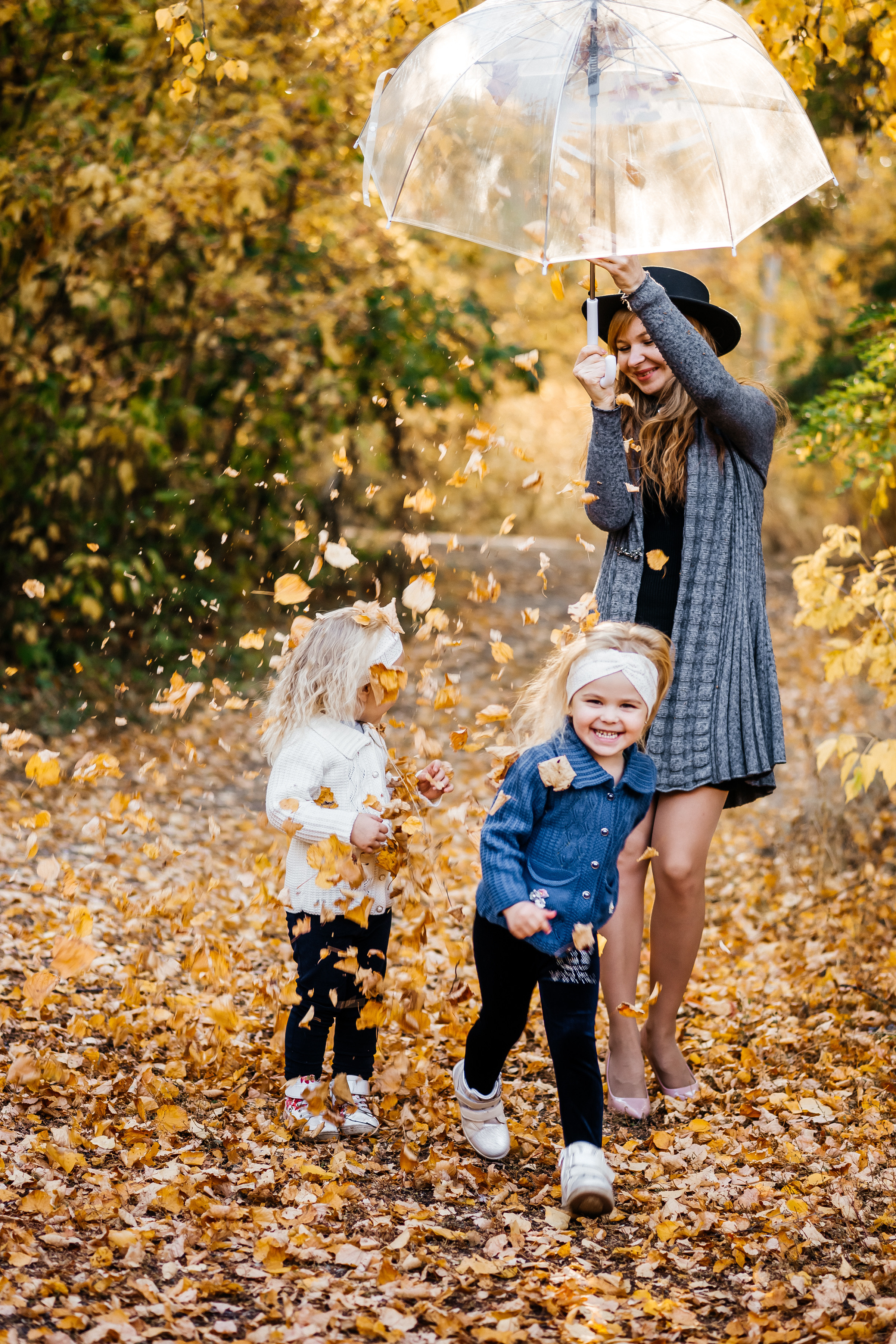 Семья Ореховых осенняя прогулка. Ольга Плаксина фотограф в Саратове