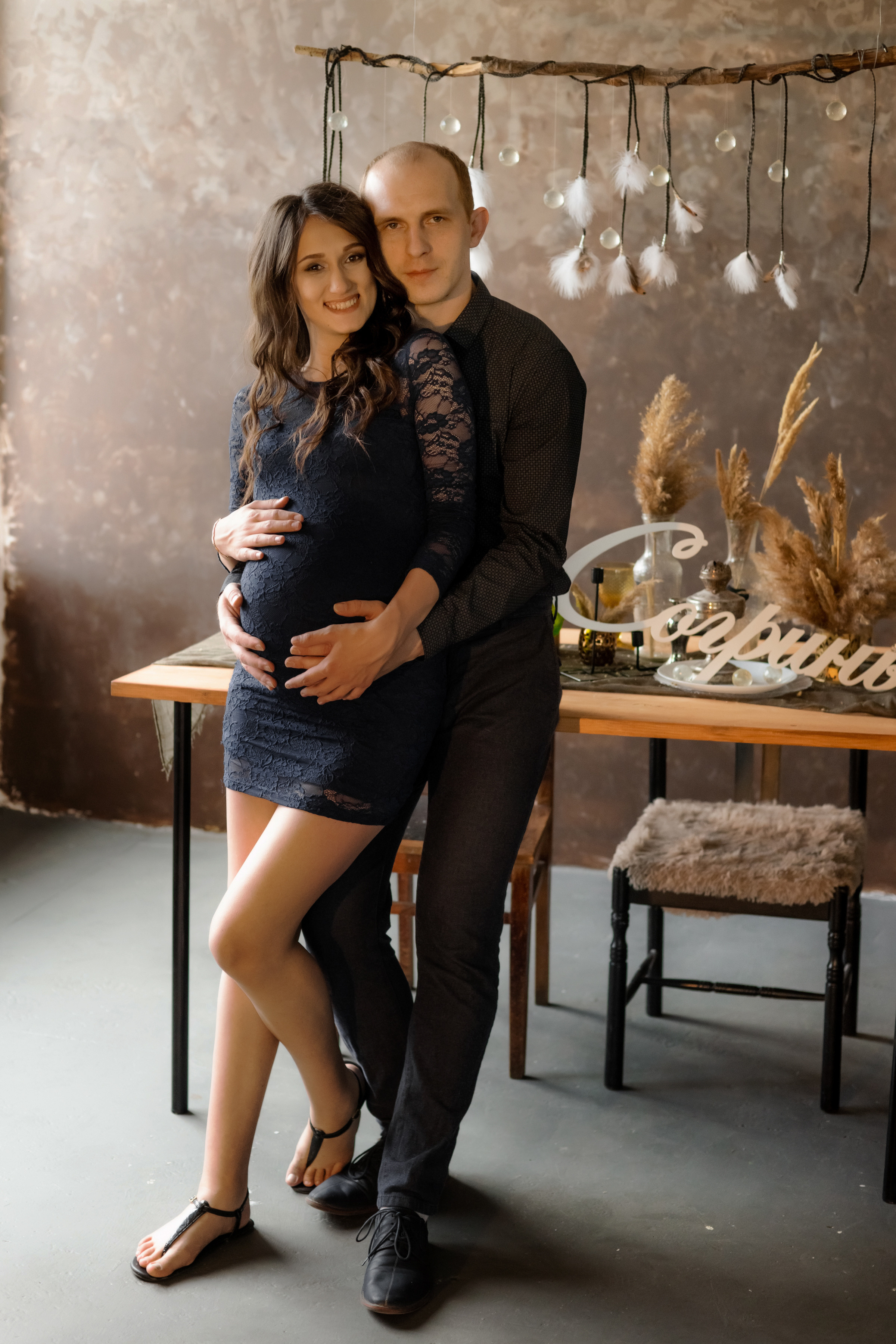 Аня и Сергей фотосессия беременности (гендерный шар). Ольга Плаксина фотограф в Саратове