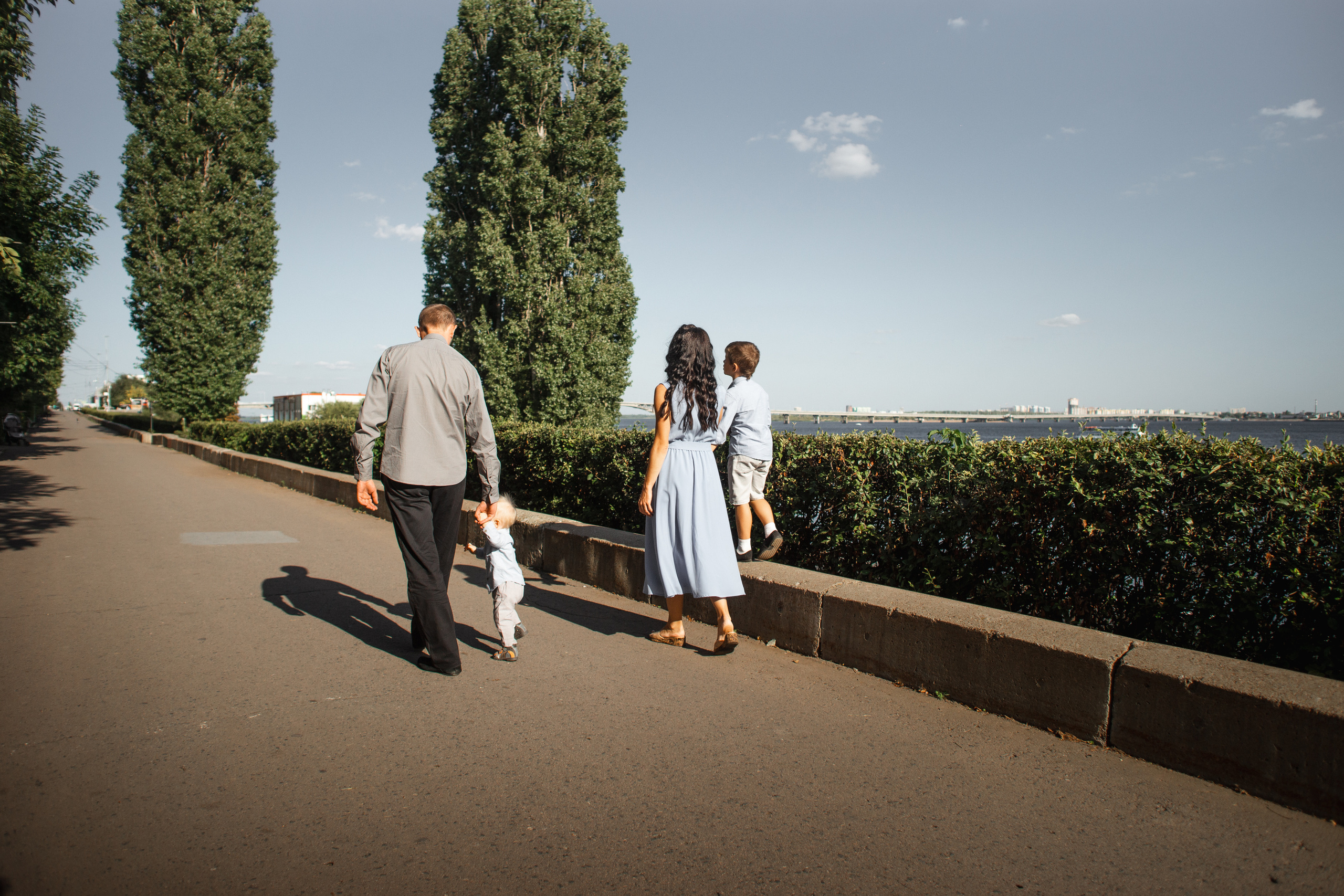 Прогулка по городу семьей. Ольга Плаксина фотограф в Саратове