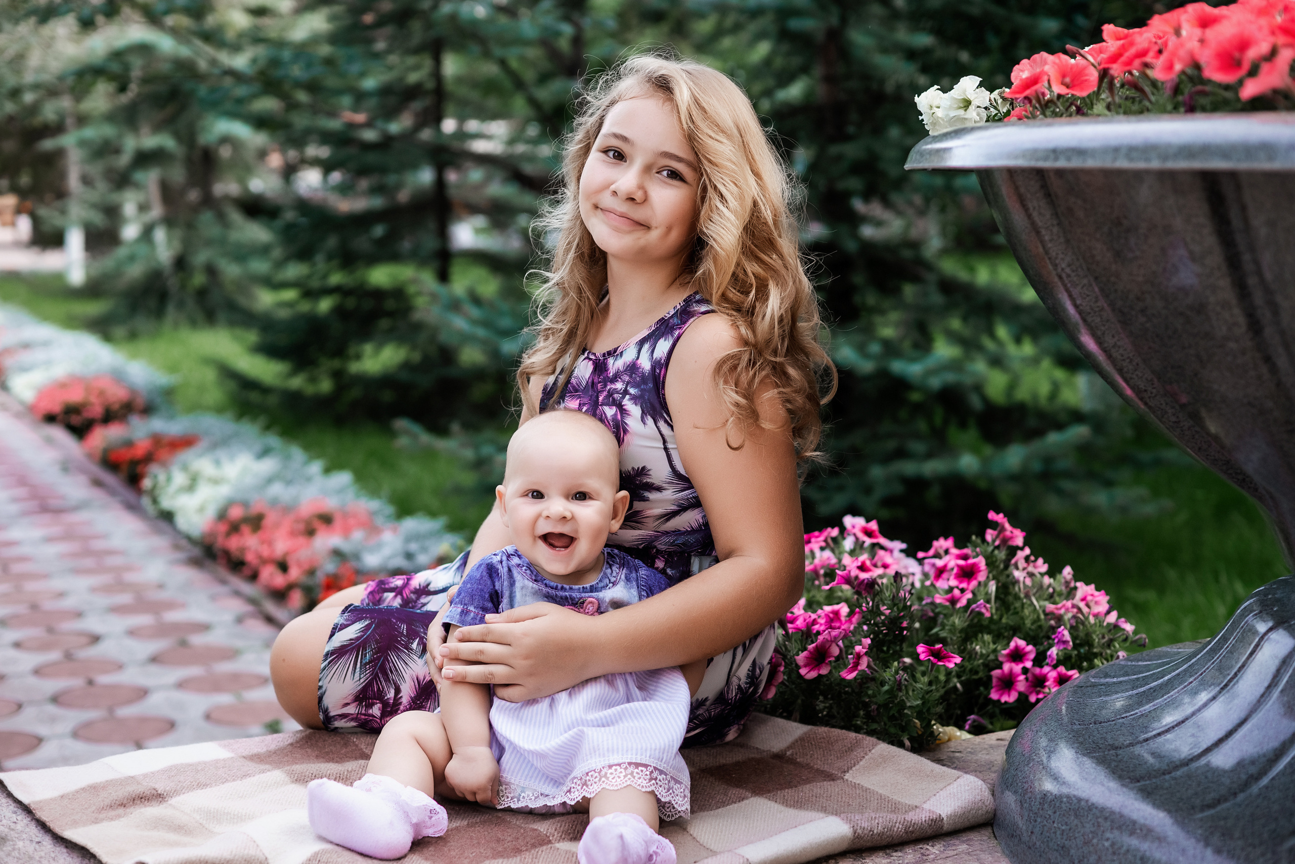 Семейная фотосессия 3-х поколений девочек. Ольга Плаксина фотограф в Саратове