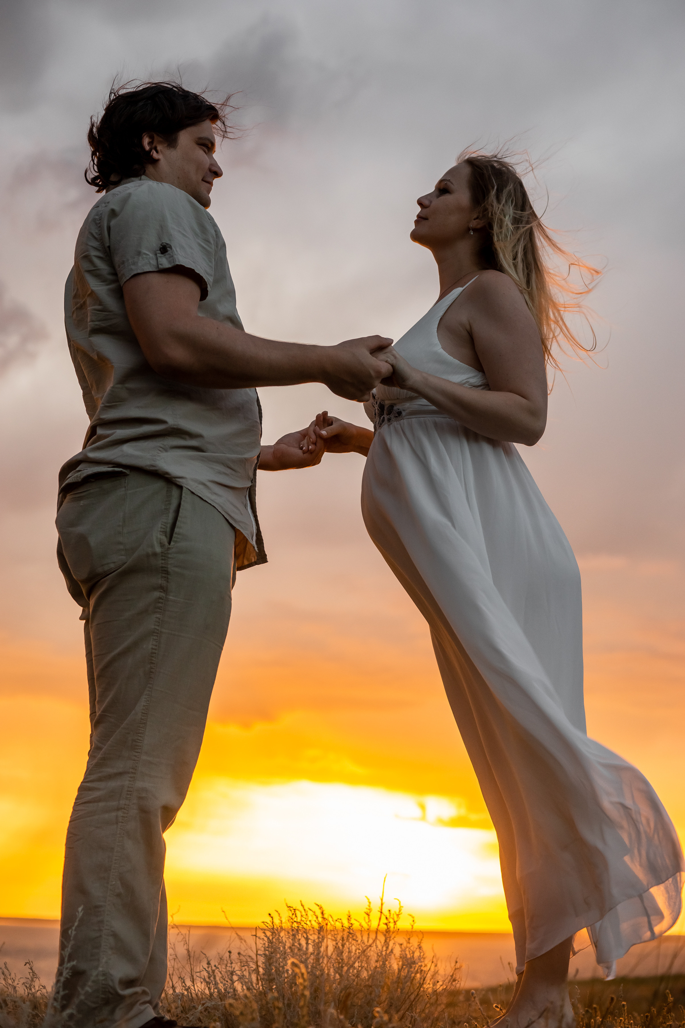 Татьяна и Алексей съемка беременности на рассвете. Ольга Плаксина фотограф в Саратове