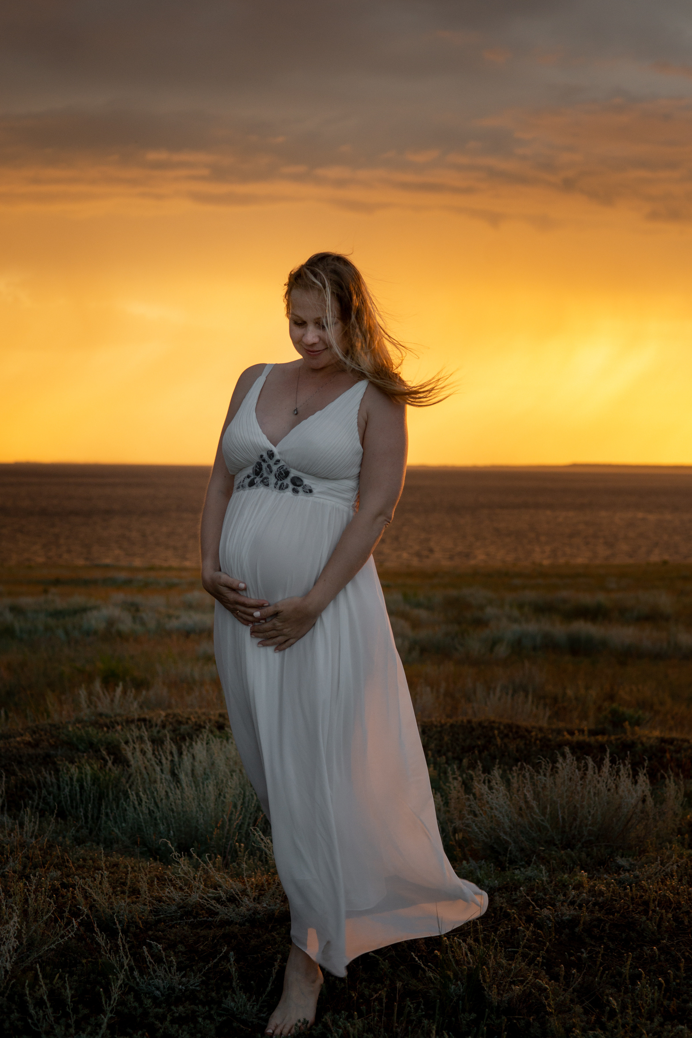 Татьяна и Алексей съемка беременности на рассвете. Ольга Плаксина фотограф в Саратове