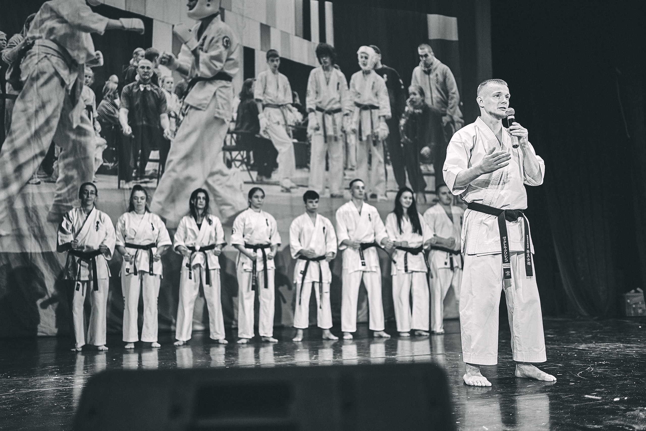 Репортаж награждения по дисциплине киокушин каратэ. Репортажный фотограф Ирина Курманаева