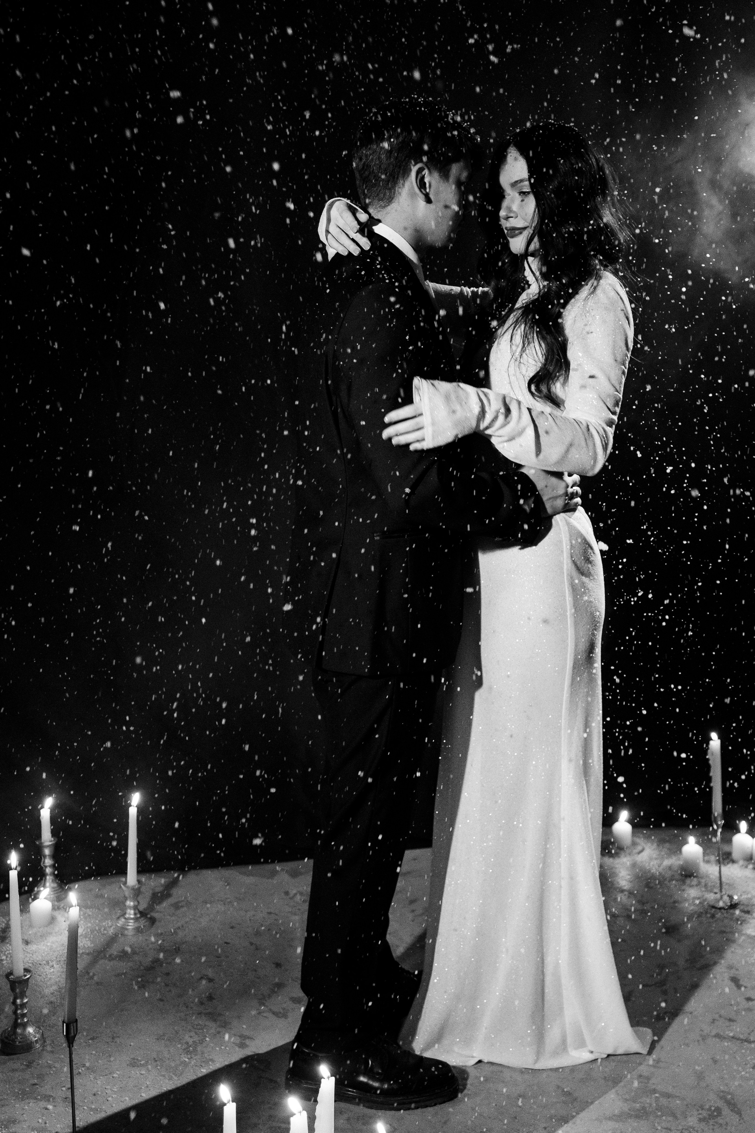 Свадебная лав стори в студии. Фотограф в Иркутске Анна Мирошникова