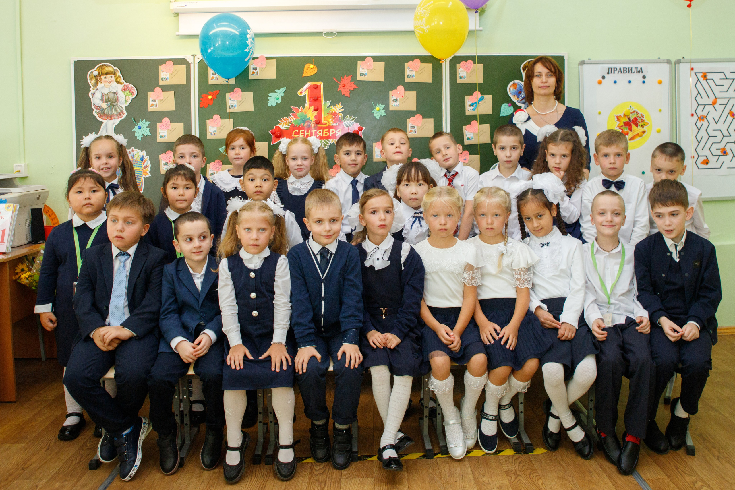 Репортажная съемка первого сентября для первоклассников. Семейный и школьный фотограф в Москве Анна Ткач