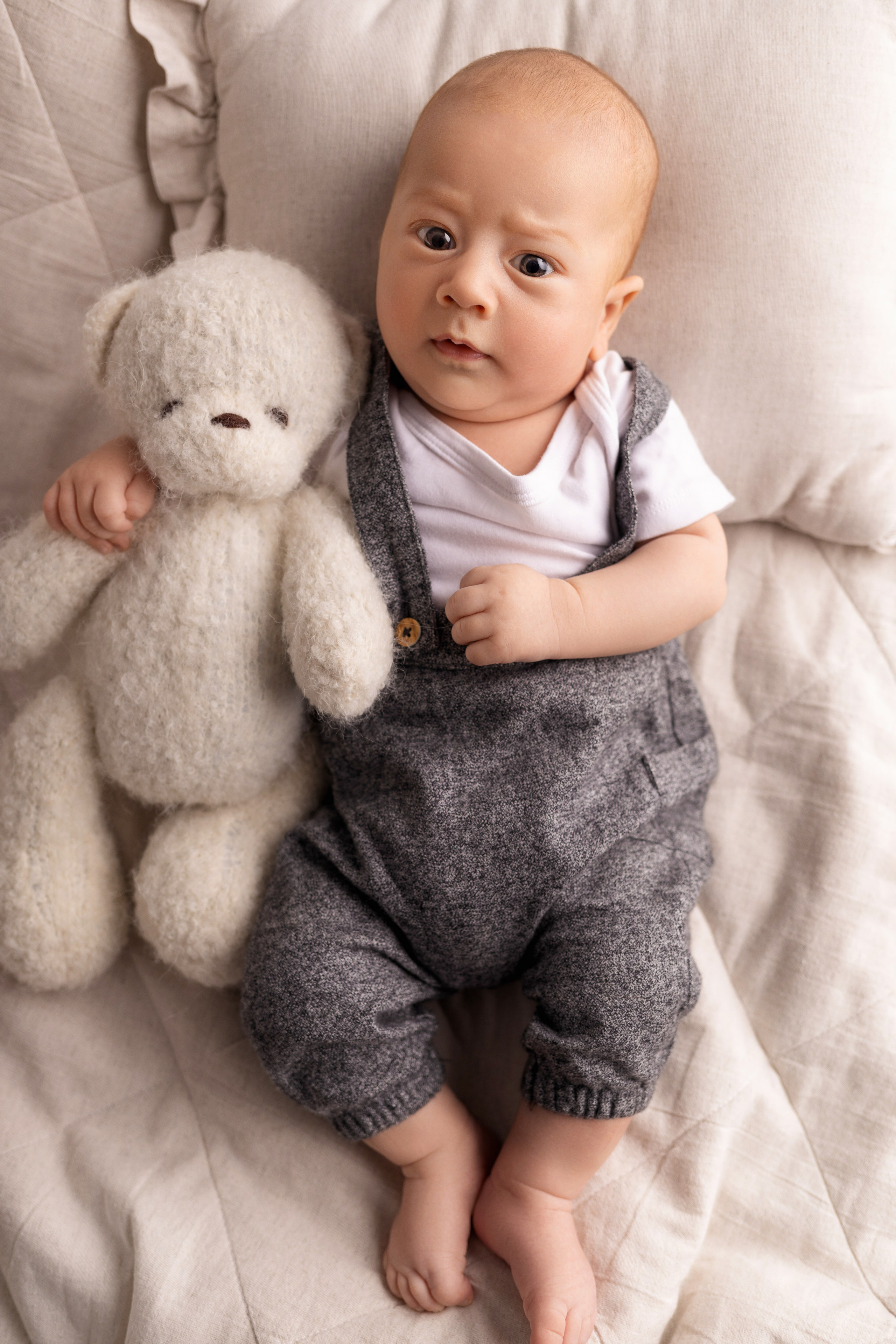 Newborn съемка в стиле Лайф. Фотограф новорожденных малышей в Омске и Омской области Эльвира Камаева