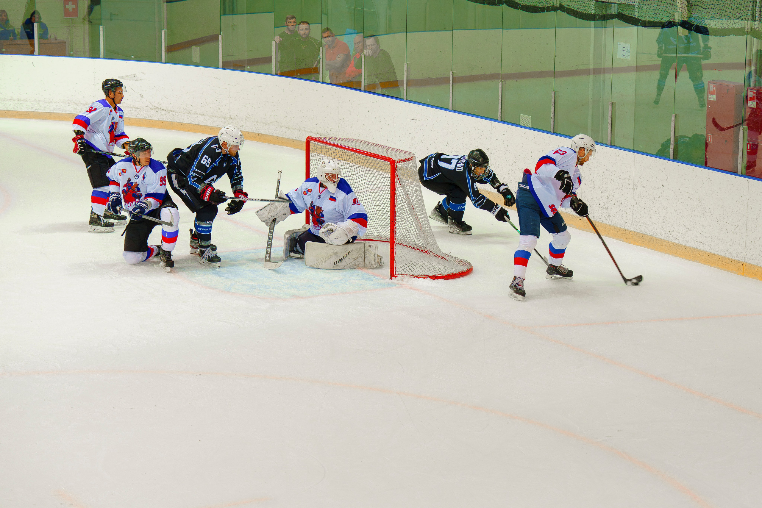 Фотосъемка хоккейных матчей в Сочи. Фотограф видеограф Геннадий Янбаев в Сочи, Краснодаре