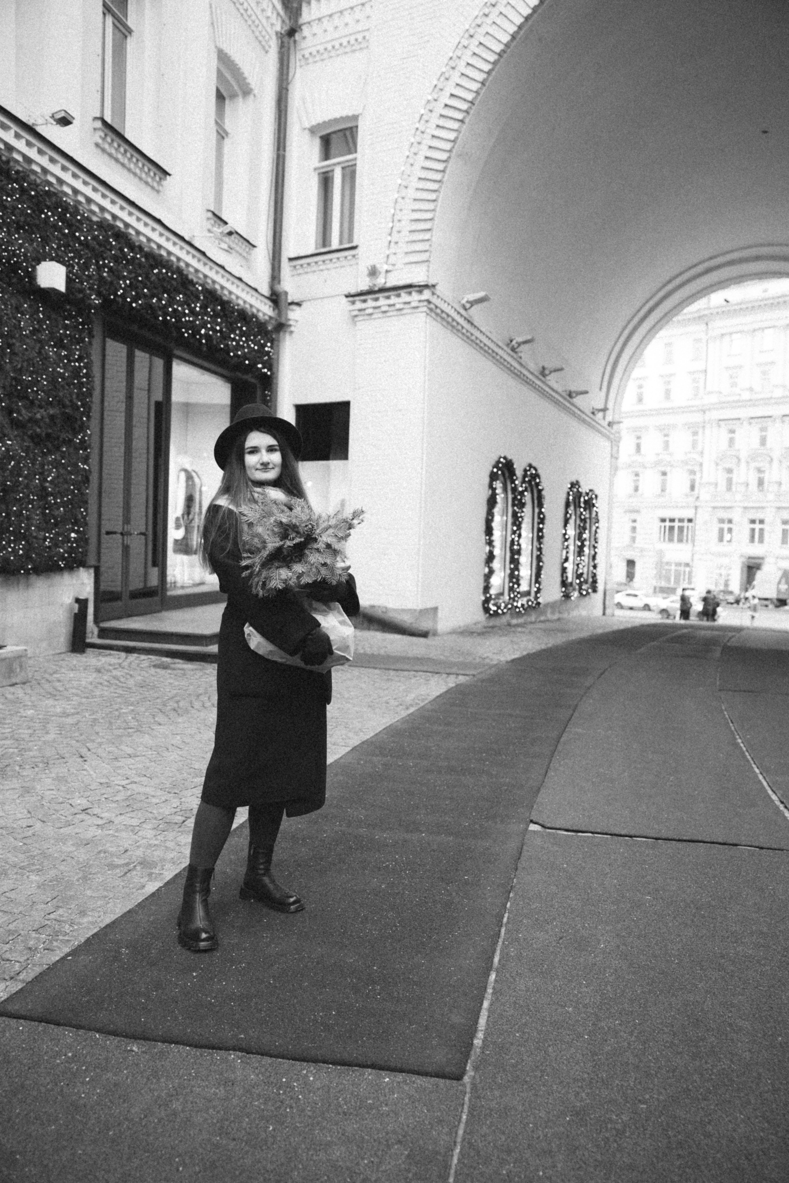 ДАША. Я фотограф из Москвы к Вашим услугам