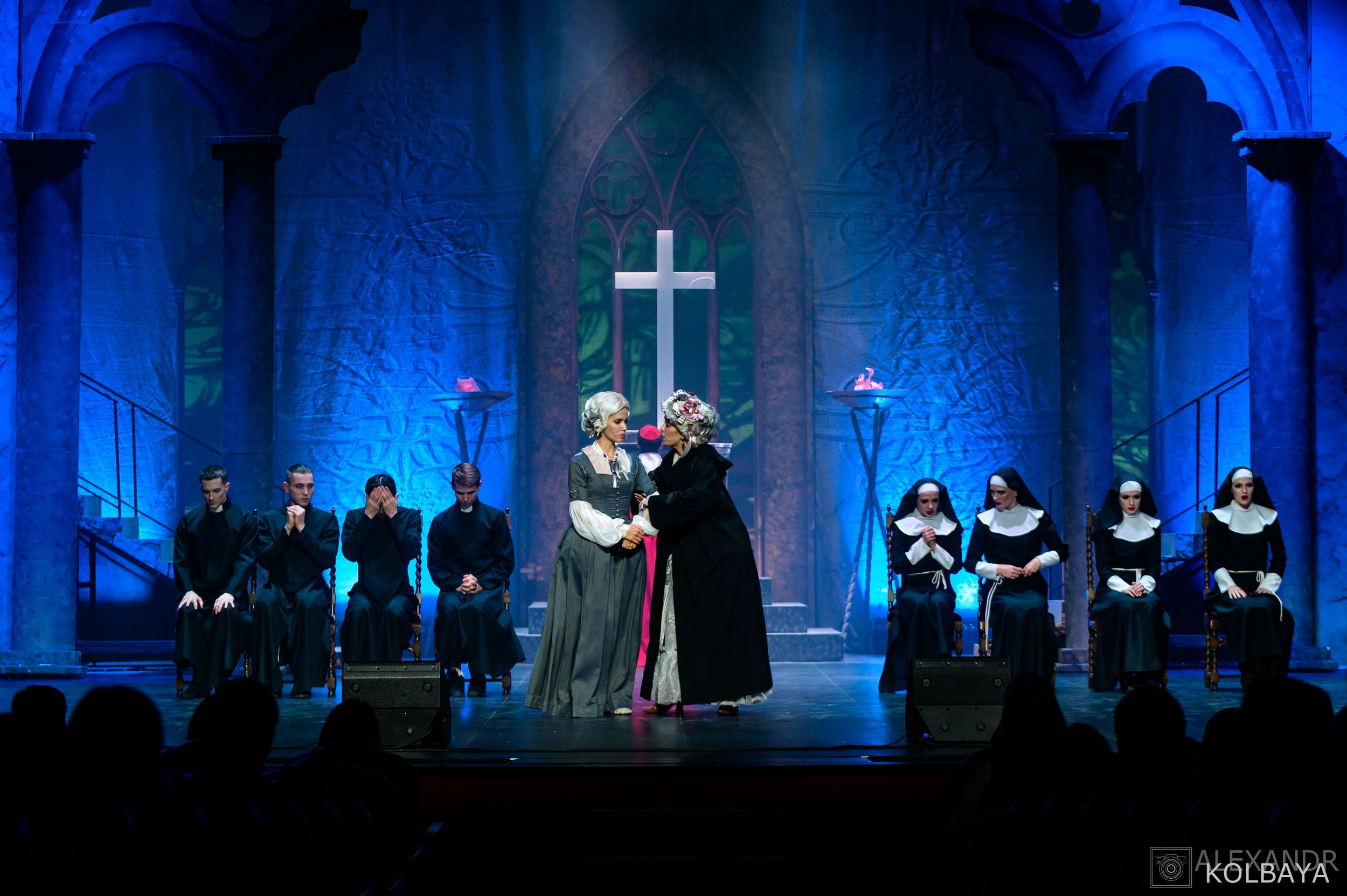 Опасные связи. Концертный и театральный репортажный фотограф в Москве Александр Колбая