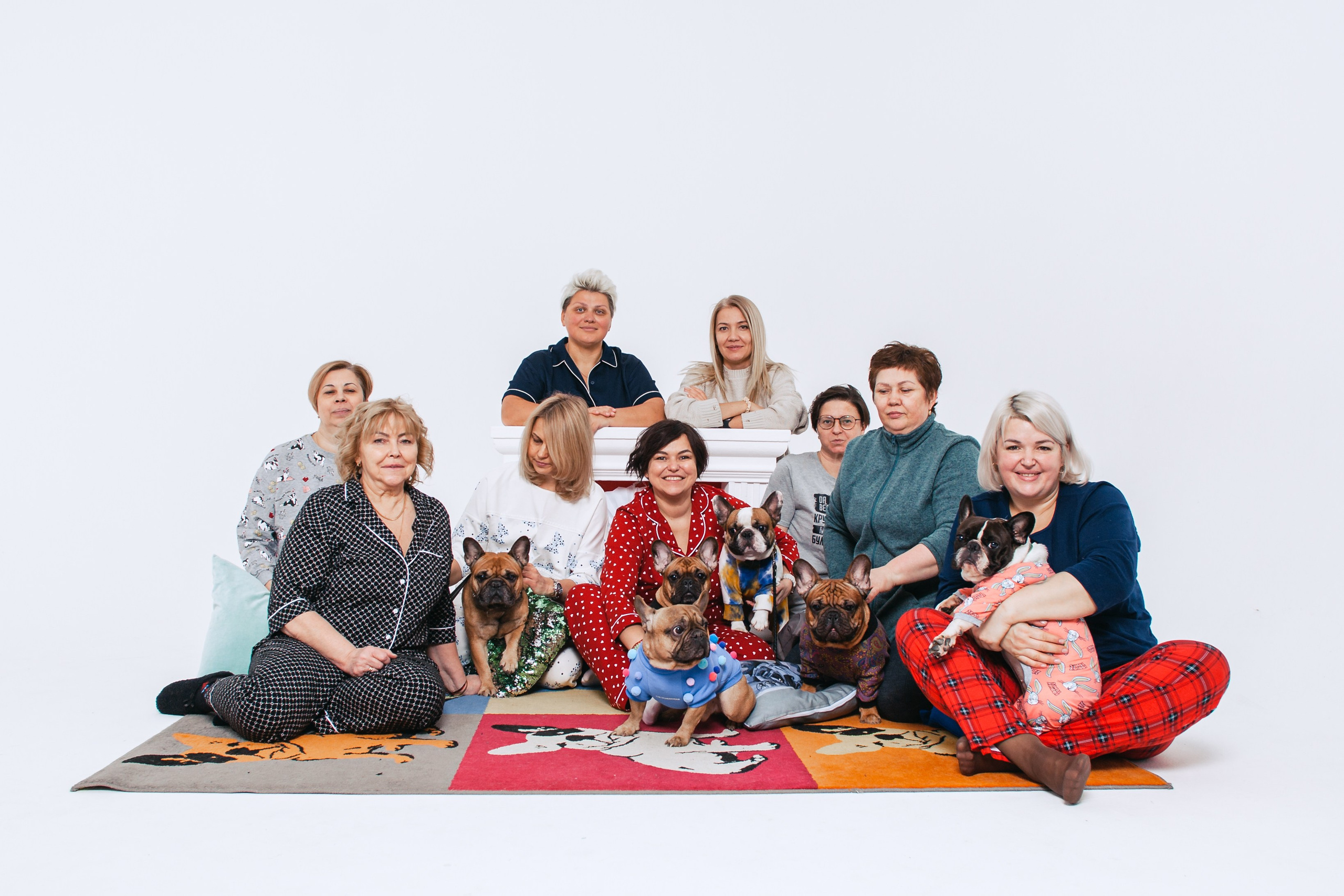 Пижамная вечеринка французских бульдогов и их хозяев. Фотограф-анималист Татьяна Степанова