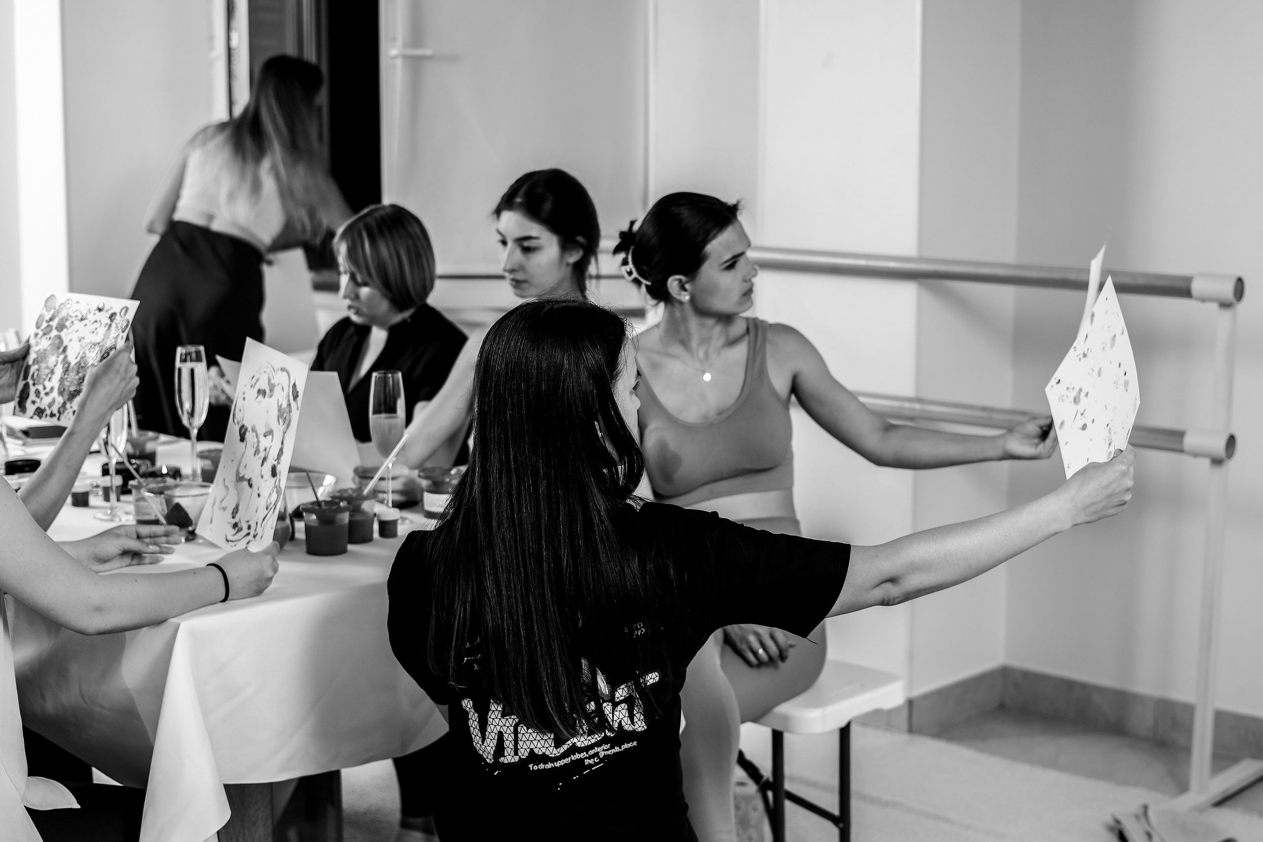 Арт-терапия + аэройога. Фотограф Надршина Лилия