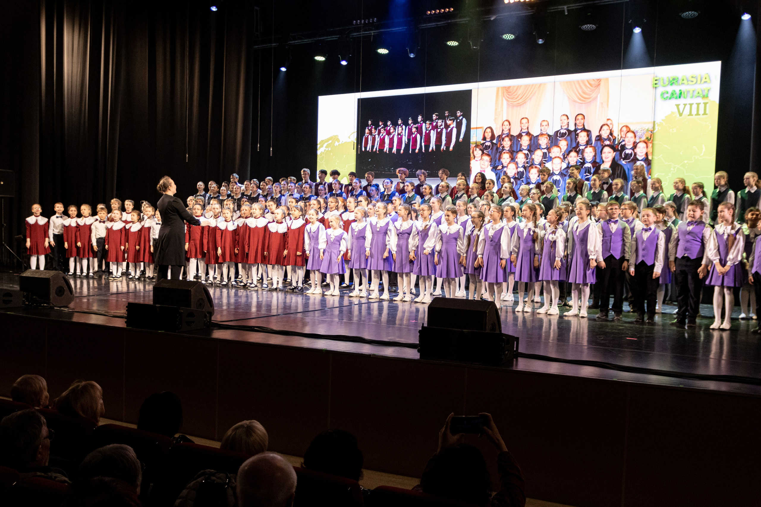 Концерты и фестивали. Свадебный и репортажный фотограф Максим Вакс. Съемка любых мероприятий в Екатеринбурге