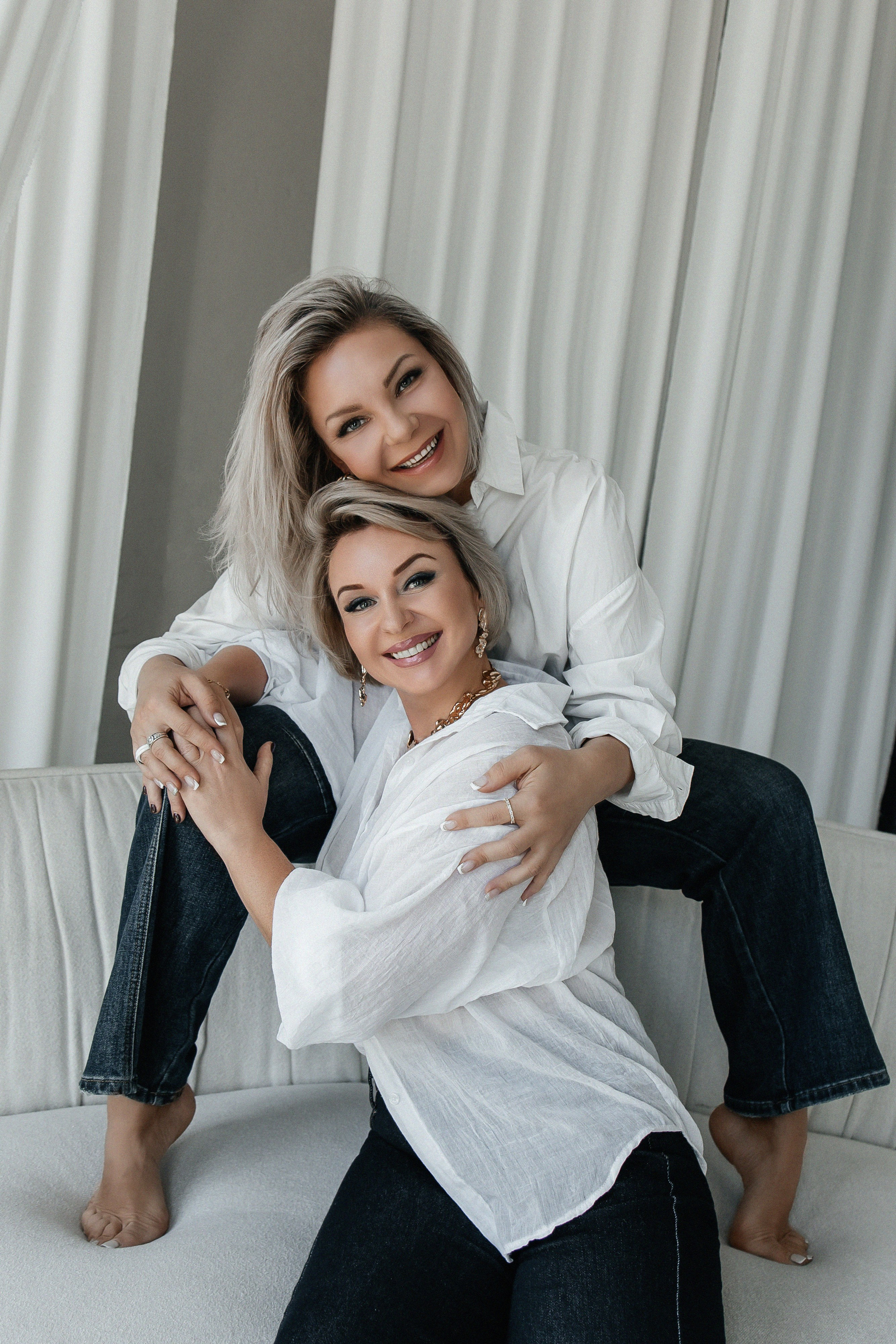 Яна и Кристина