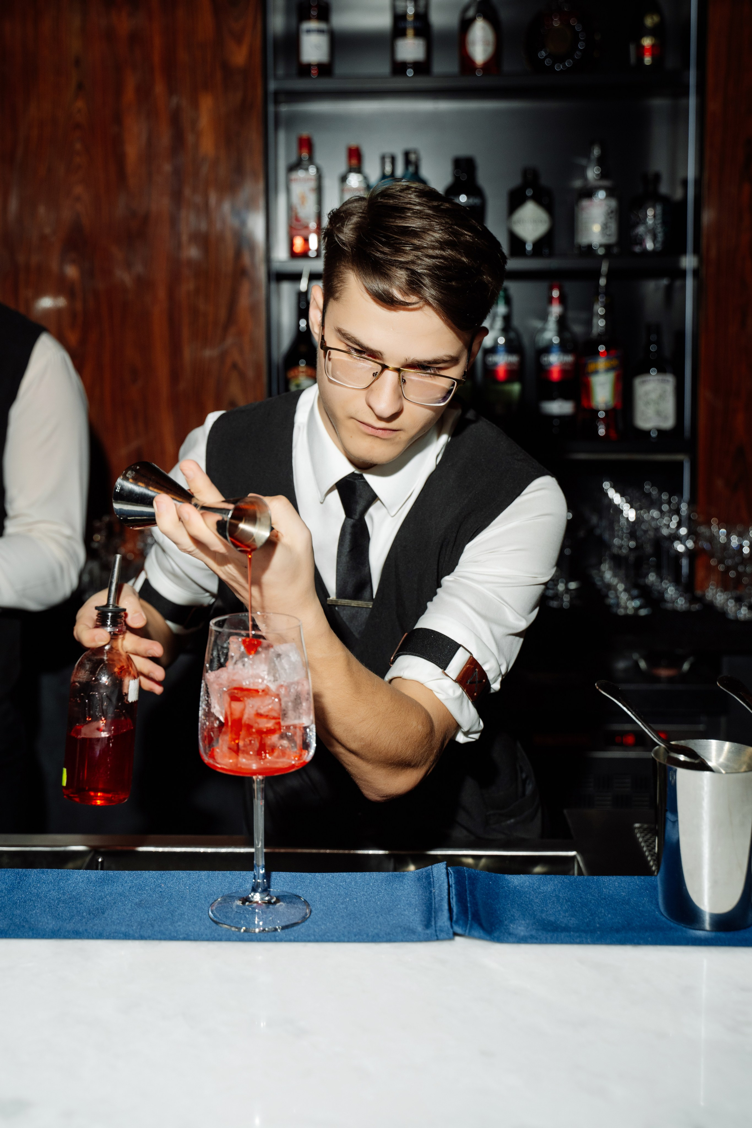 14 февраля (среда). BENUAR Restaurant