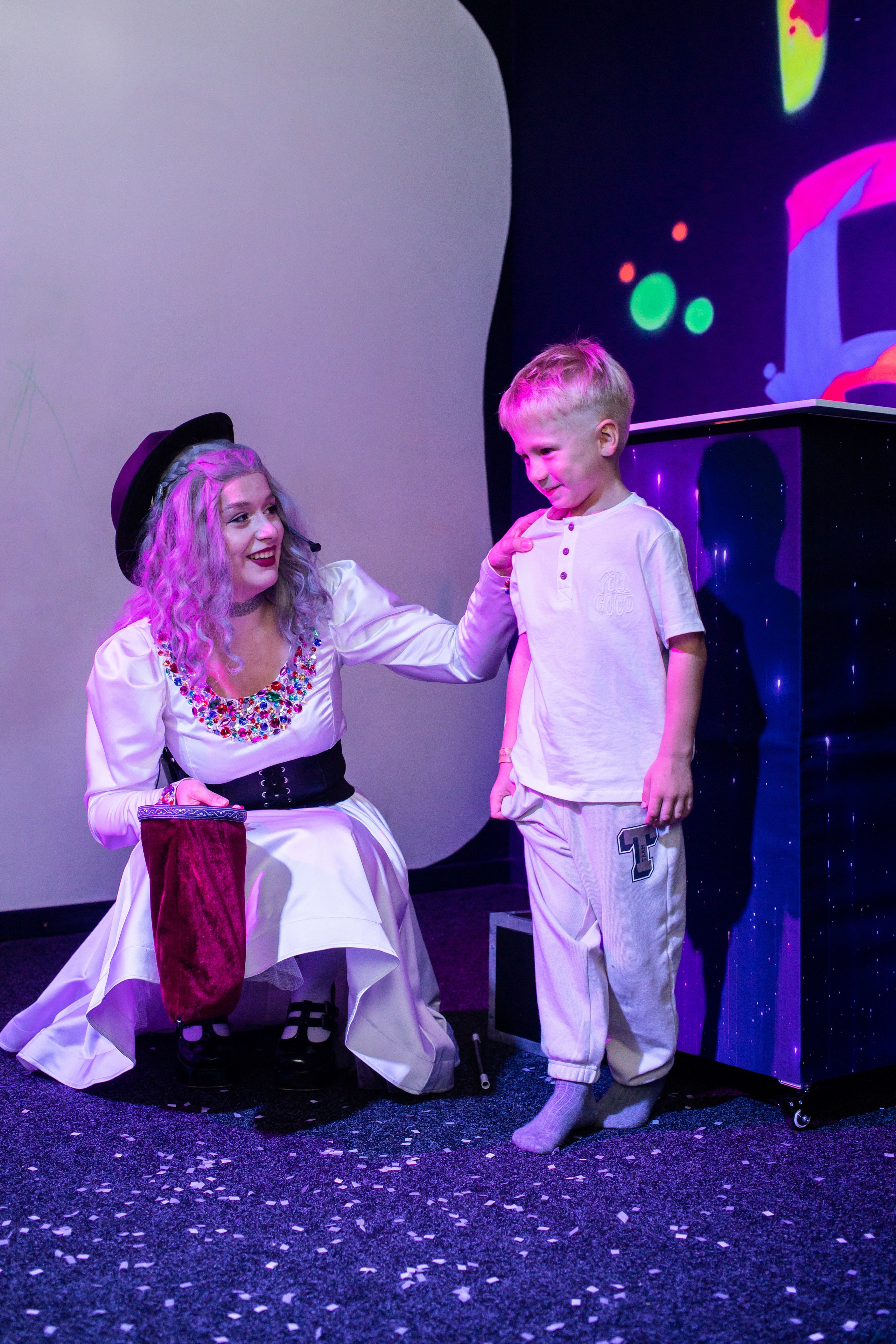 Марату 5. Фотографии с любовью