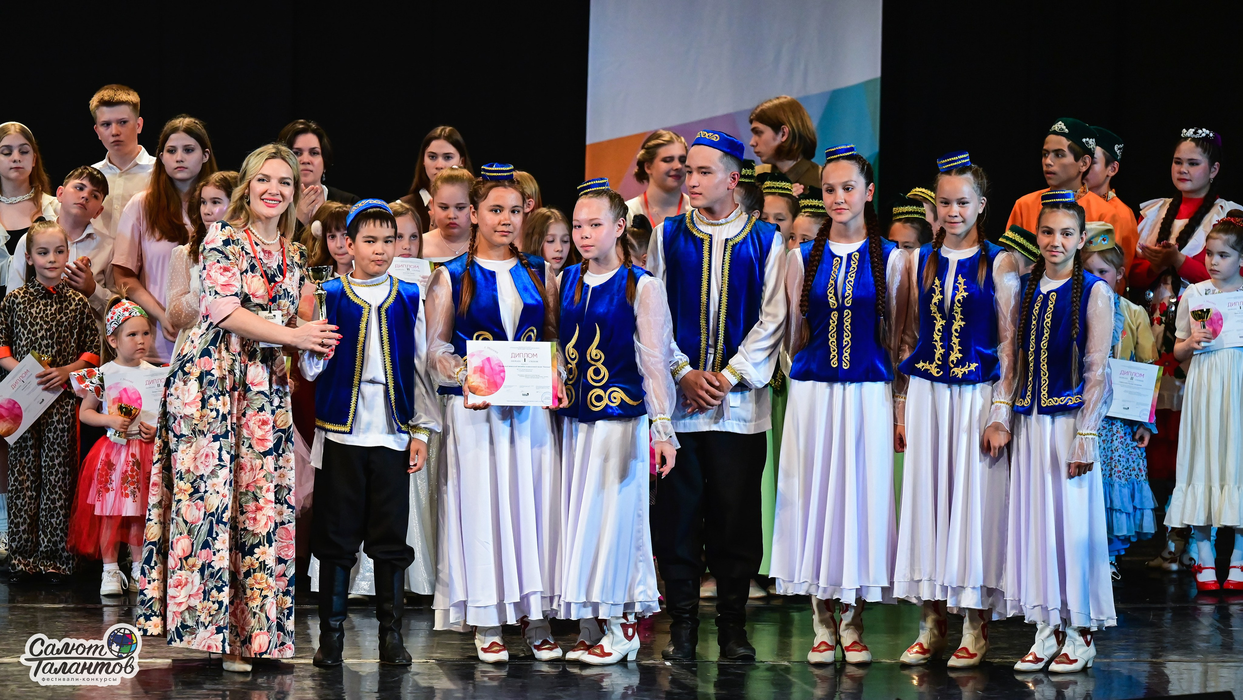 14.06.2025 «Салют Талантов» 41-й Международный фестиваль-конкурс «МОСКВА ВЕРИТ ТАЛАНТАМ» г. Москва. Медиастудия Фото Концепт